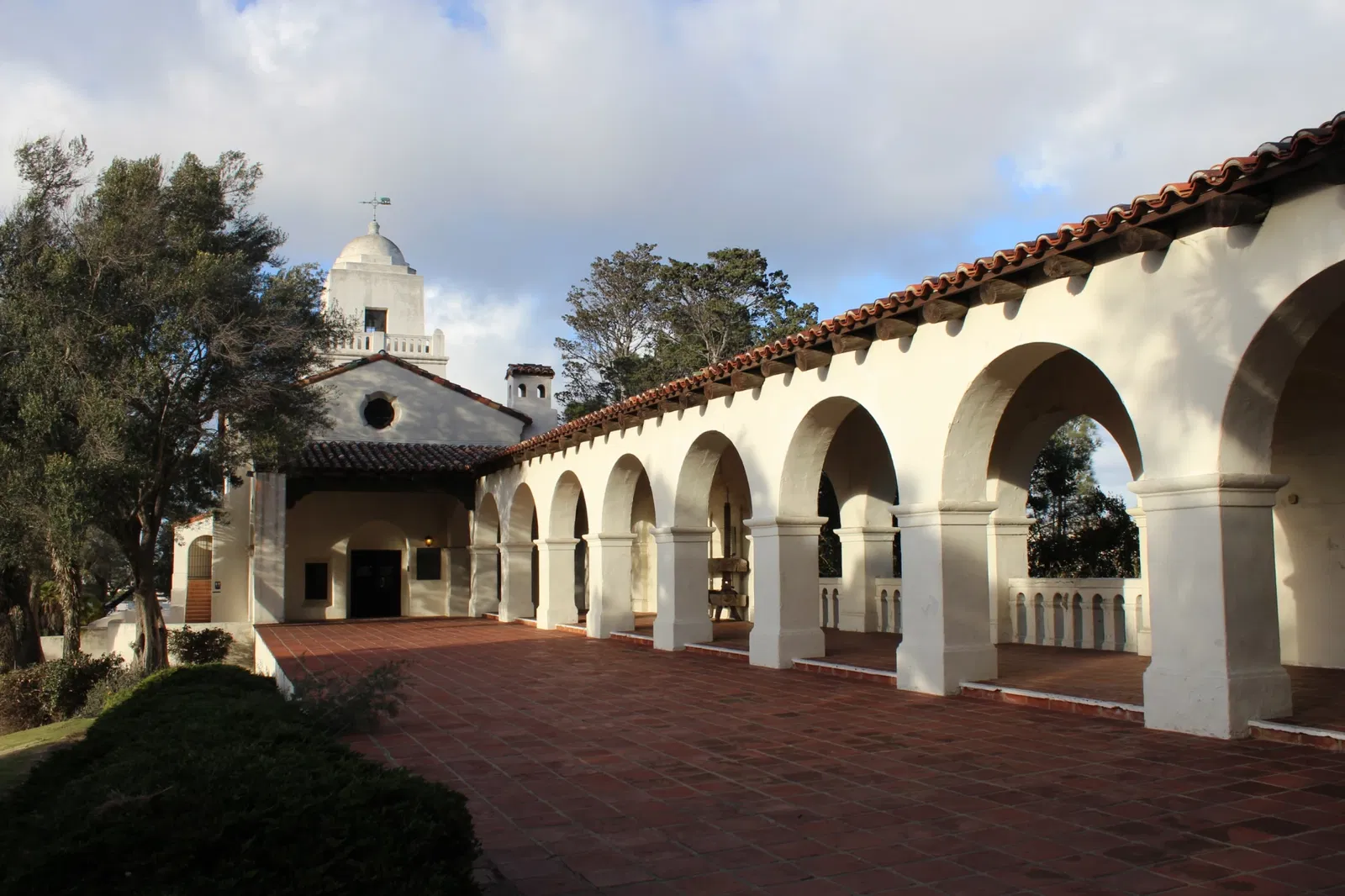 Junipero Serra Museum