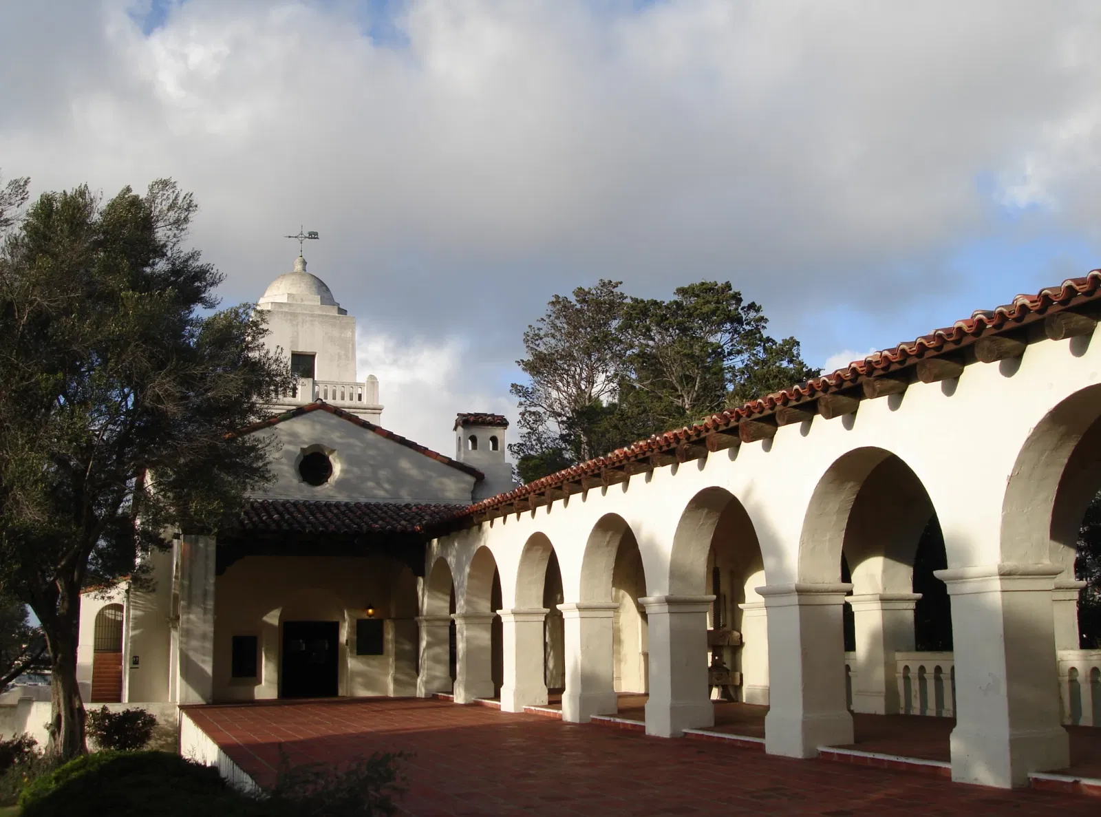 Junipero Serra Museum