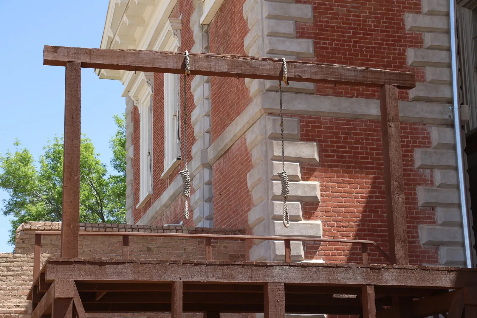 Tombstone Courthouse State Historic Park
