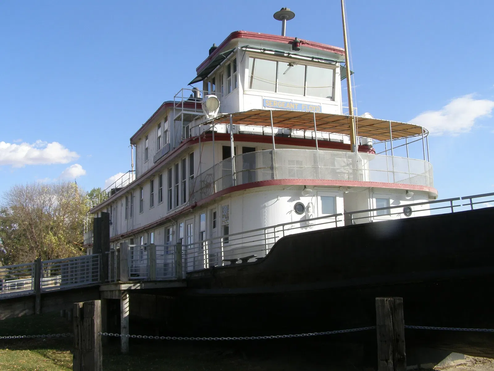 Sergeant Floyd  (pousseur)