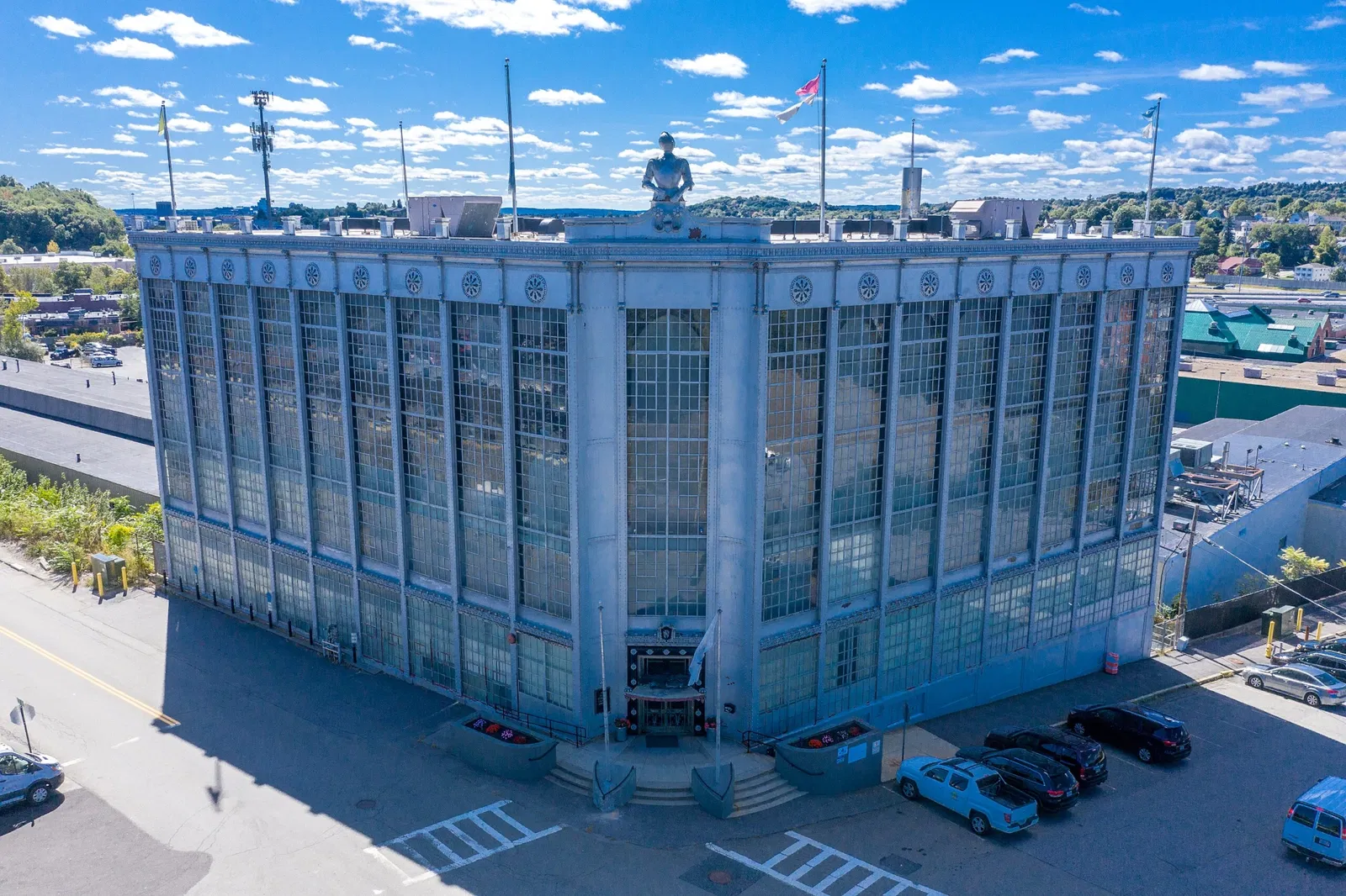 Higgins Armory Museum