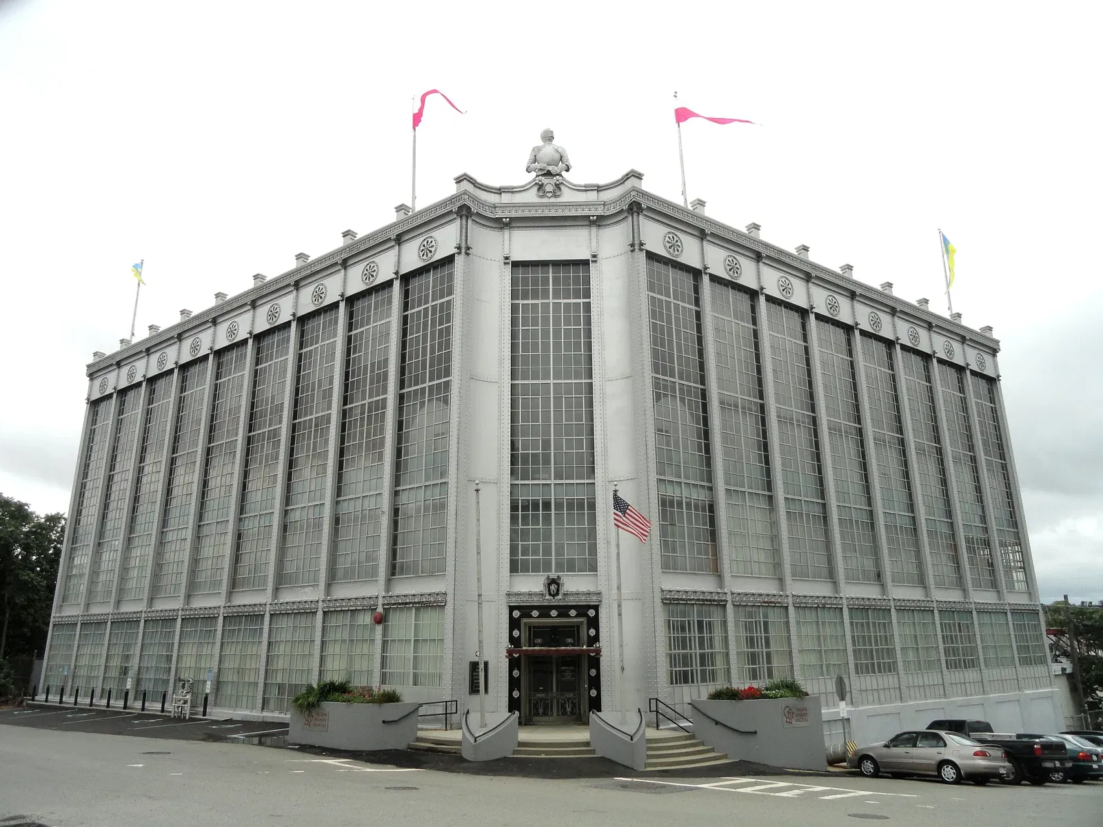 Higgins Armory Museum