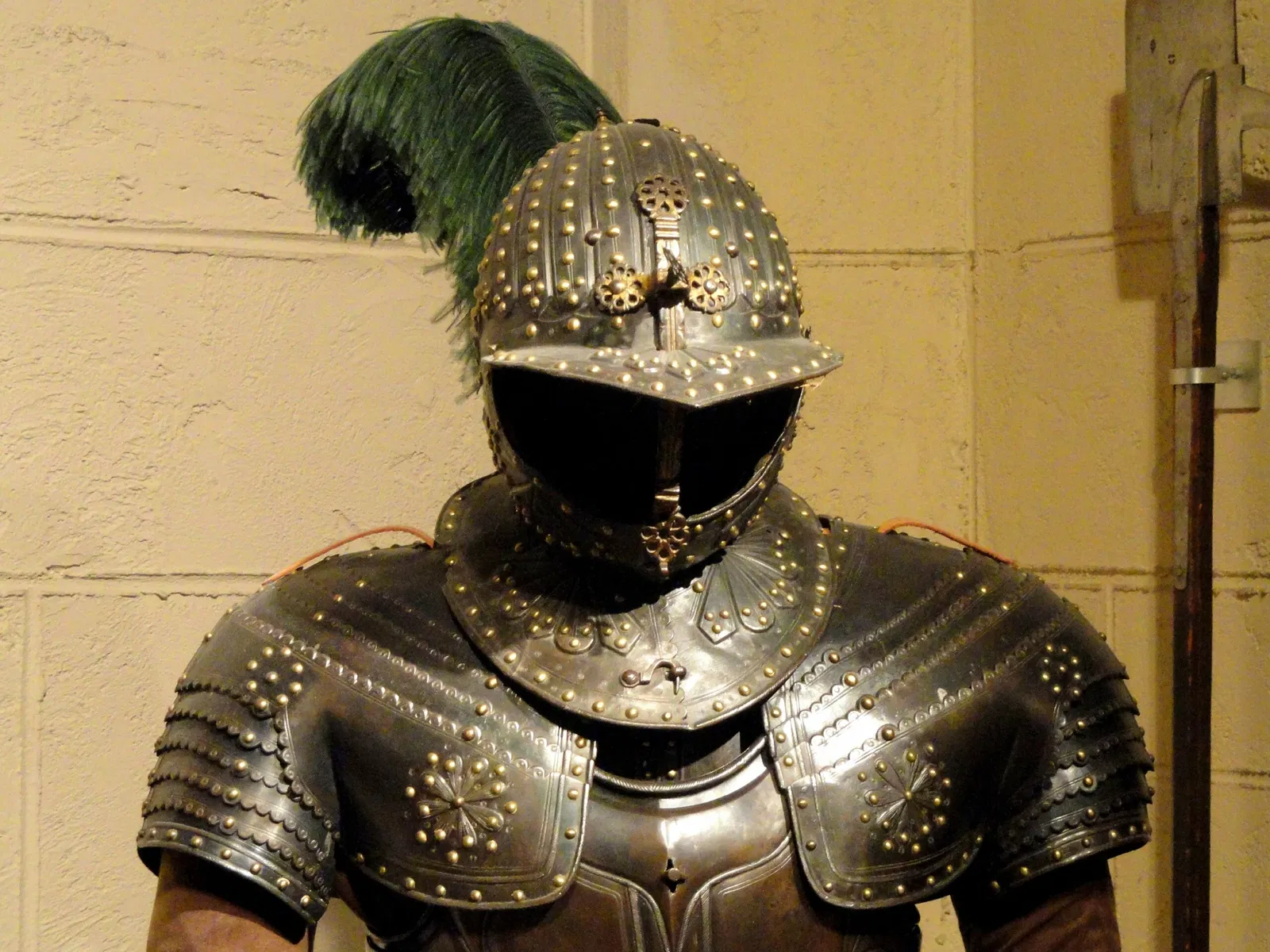 Higgins Armory Museum