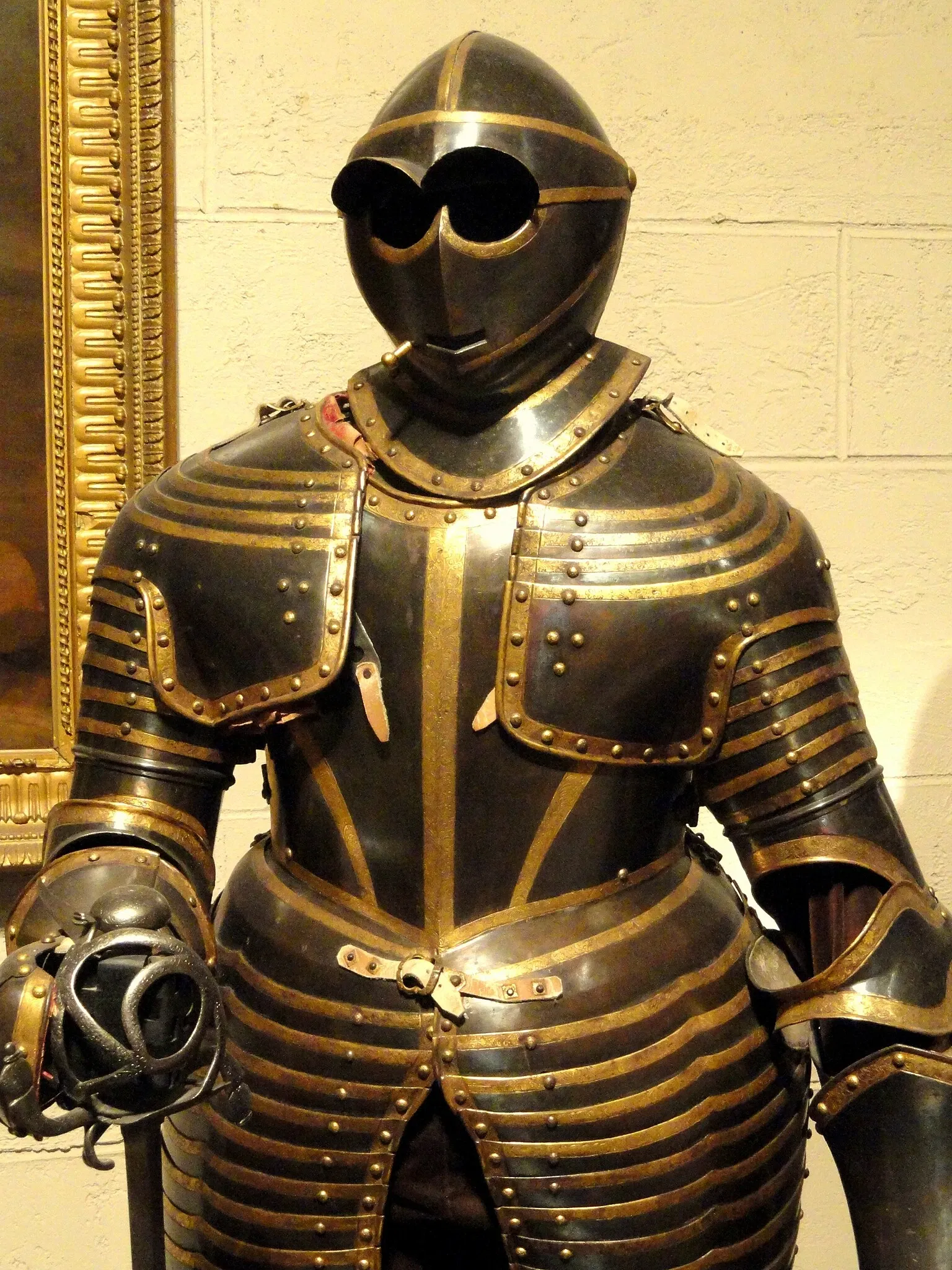 Higgins Armory Museum