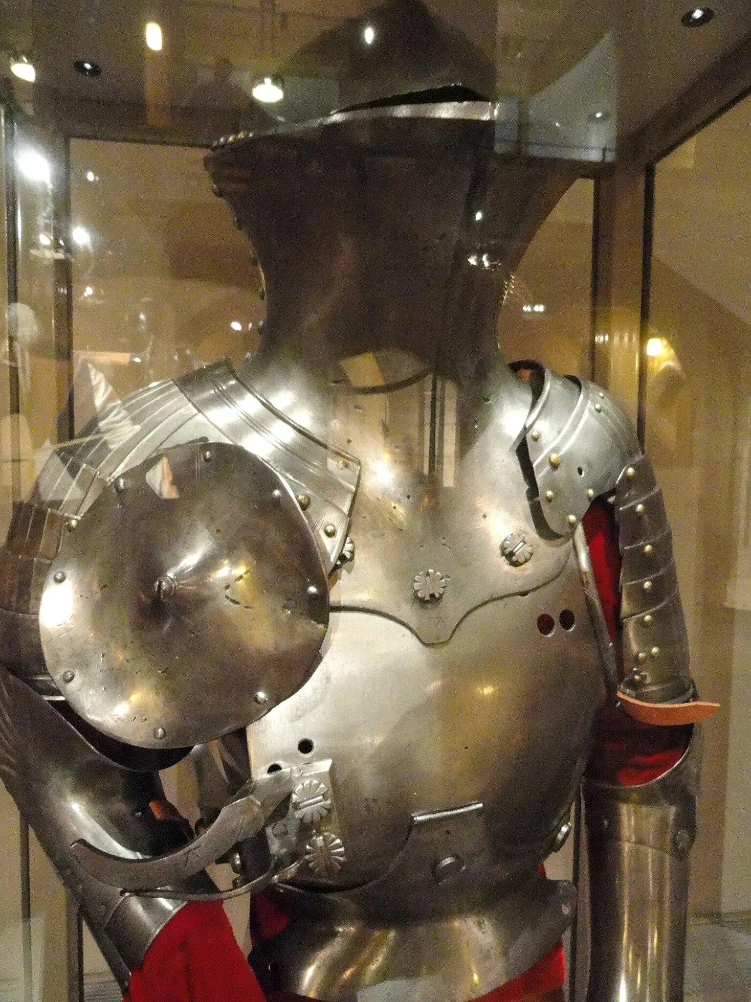 Higgins Armory Museum