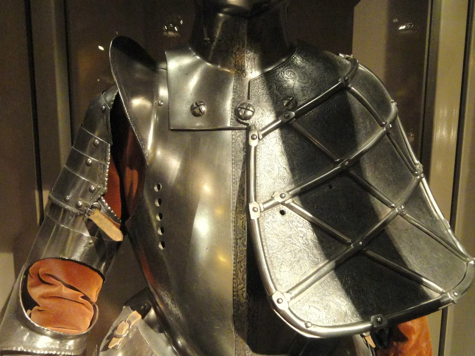 Higgins Armory Museum