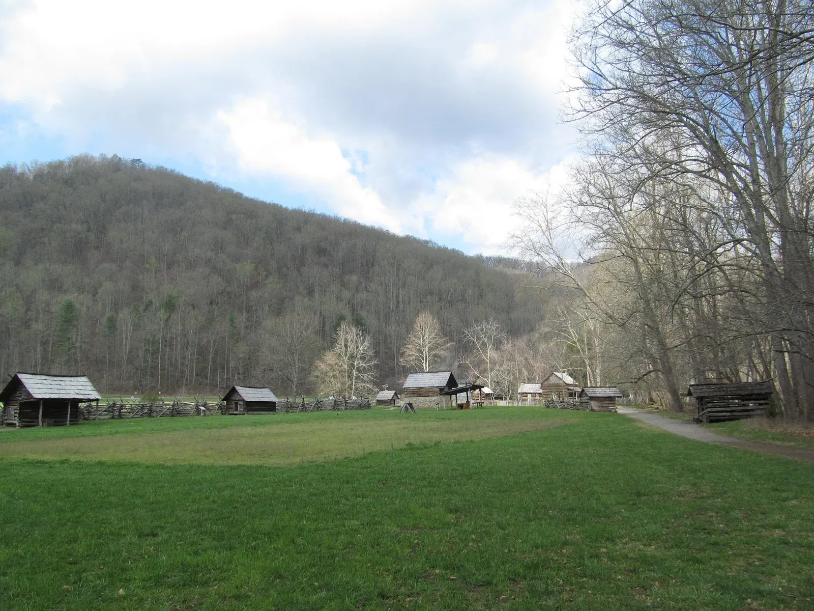 Mountain Farm Museum