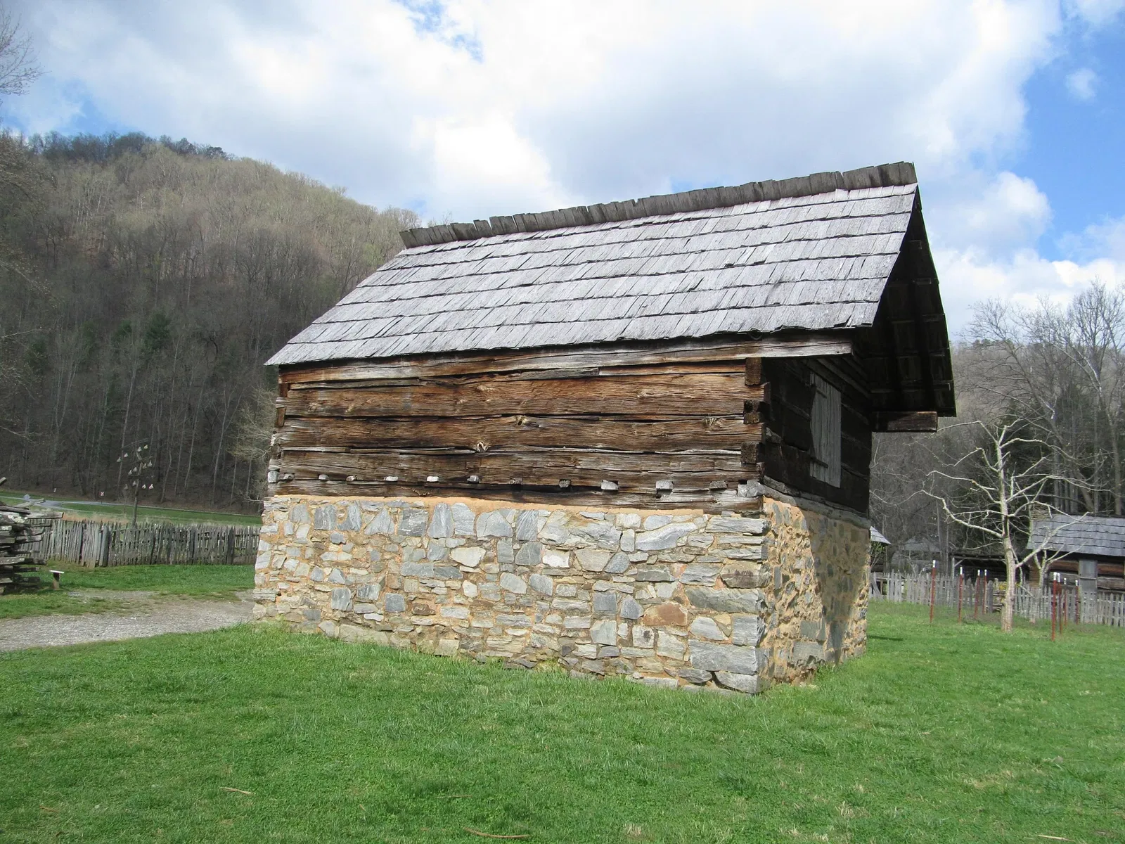 Mountain Farm Museum