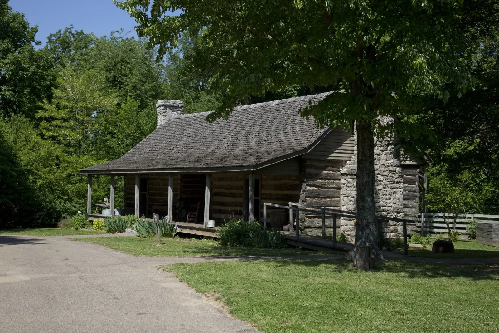 Burritt on the Mountain