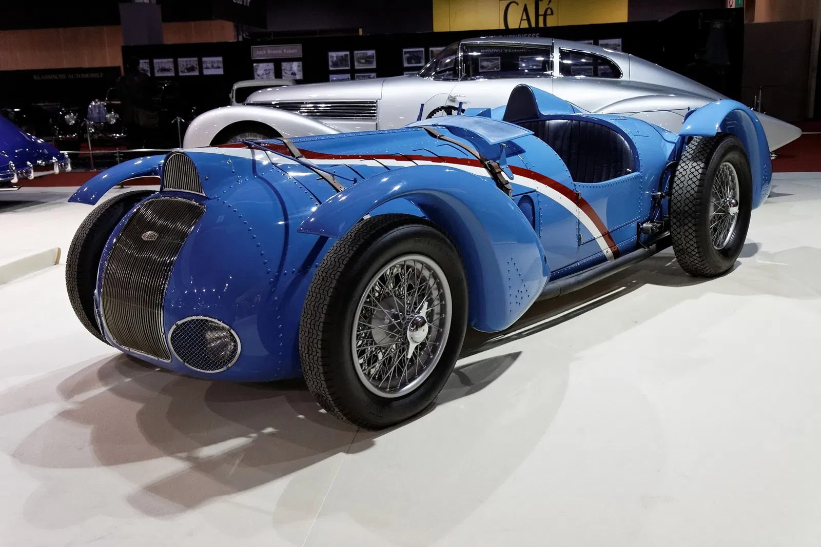 Mullin Automotive Museum