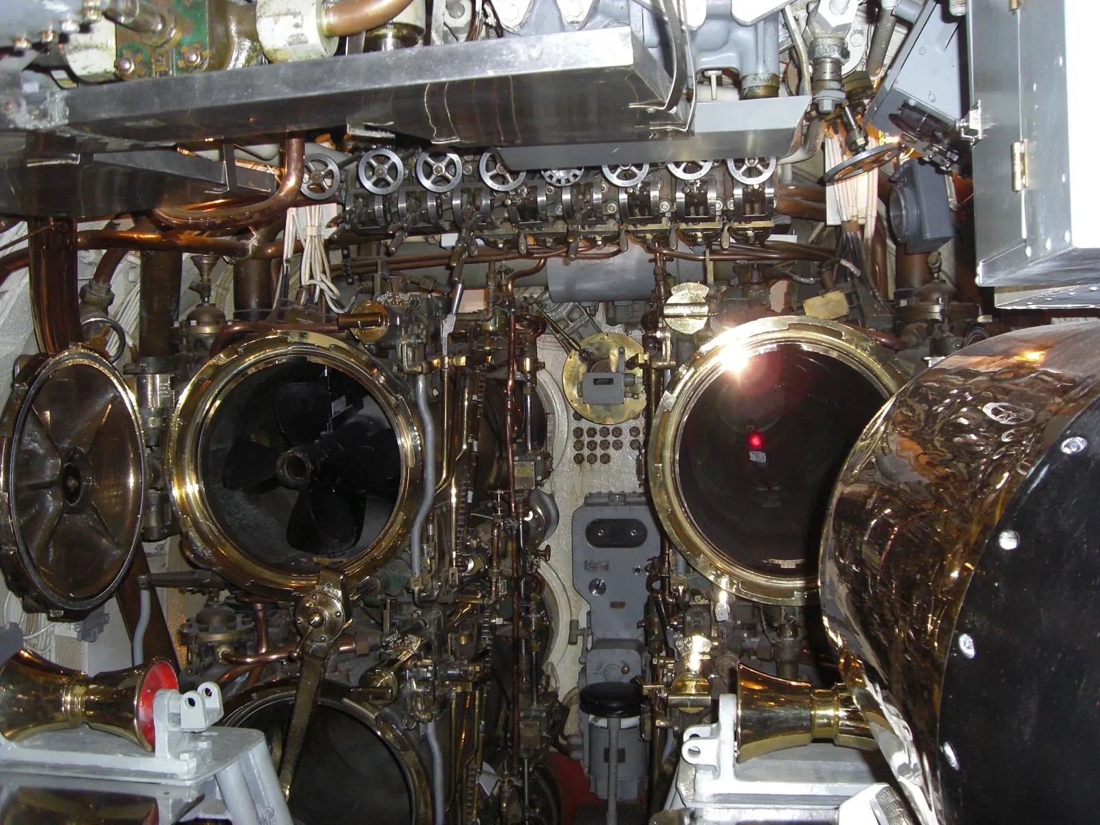 Uss Bowfin Submarine Museum