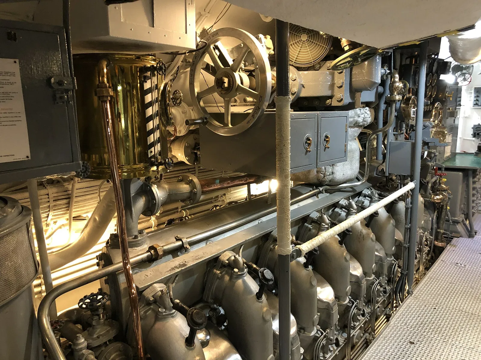 Uss Bowfin Submarine Museum