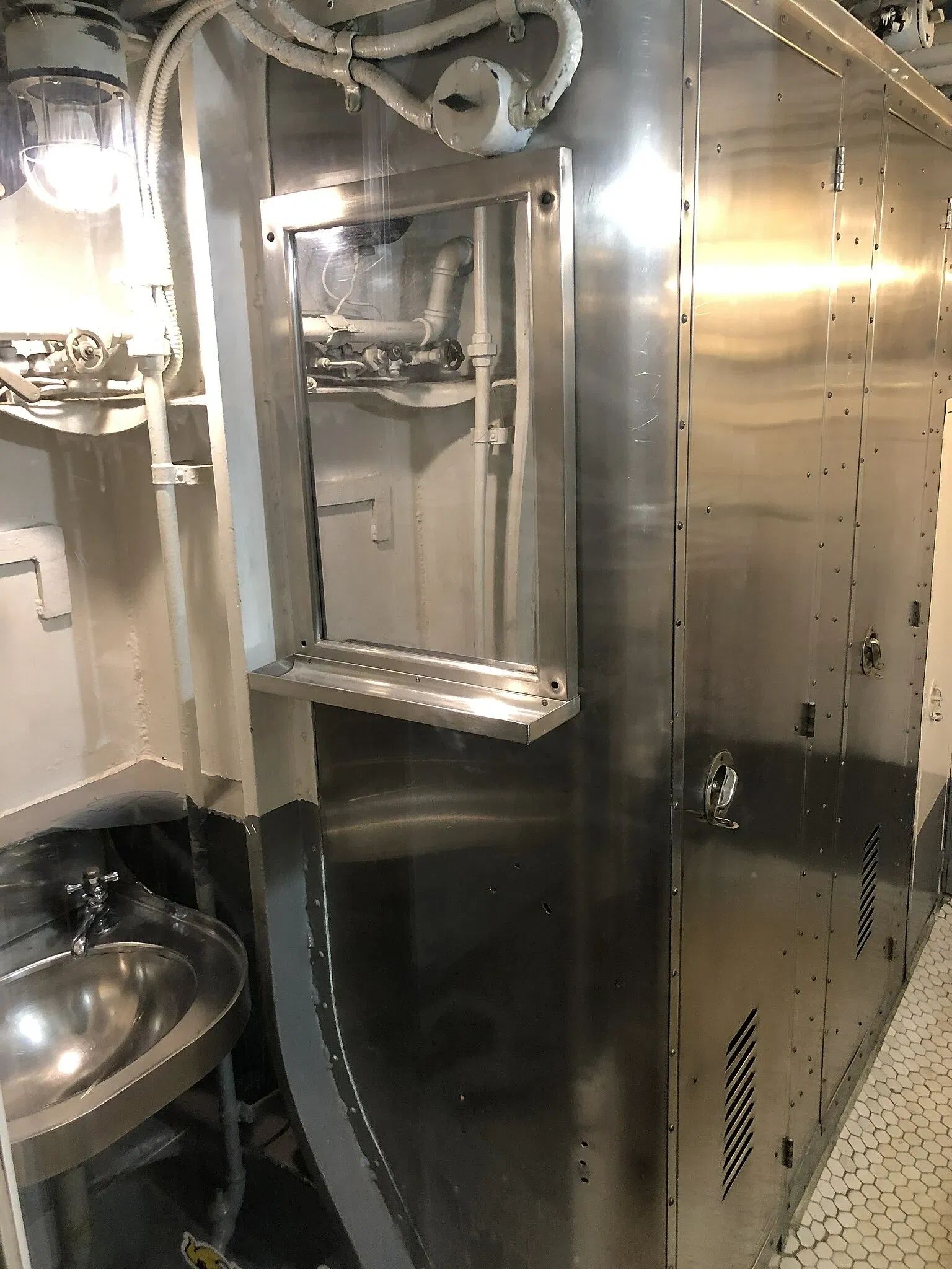 Uss Bowfin Submarine Museum