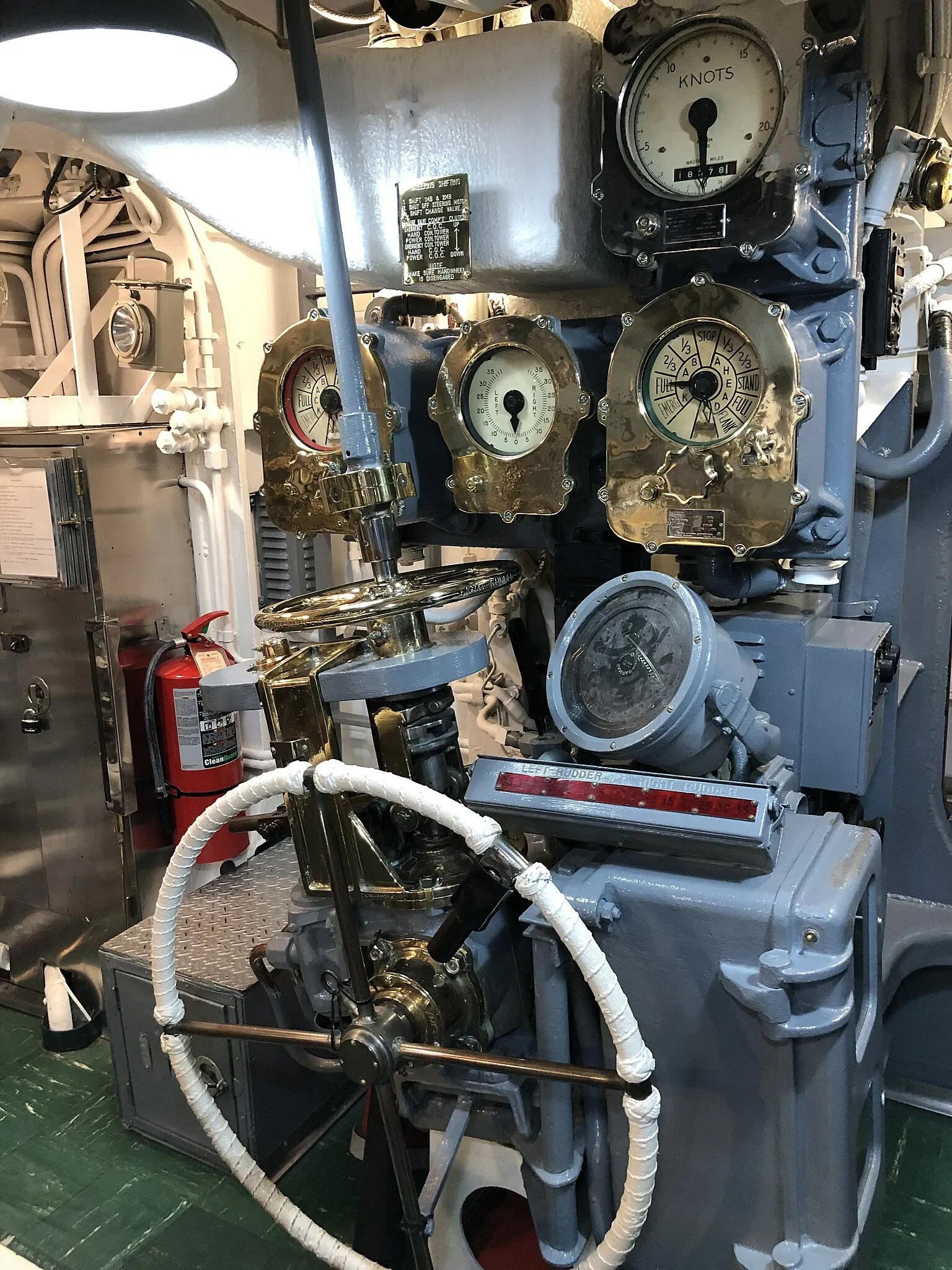 Uss Bowfin Submarine Museum