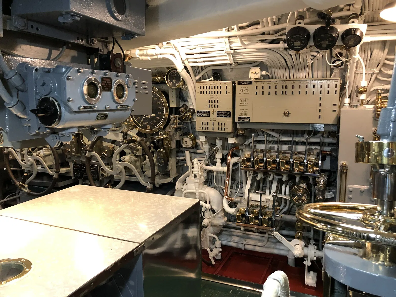 Uss Bowfin Submarine Museum