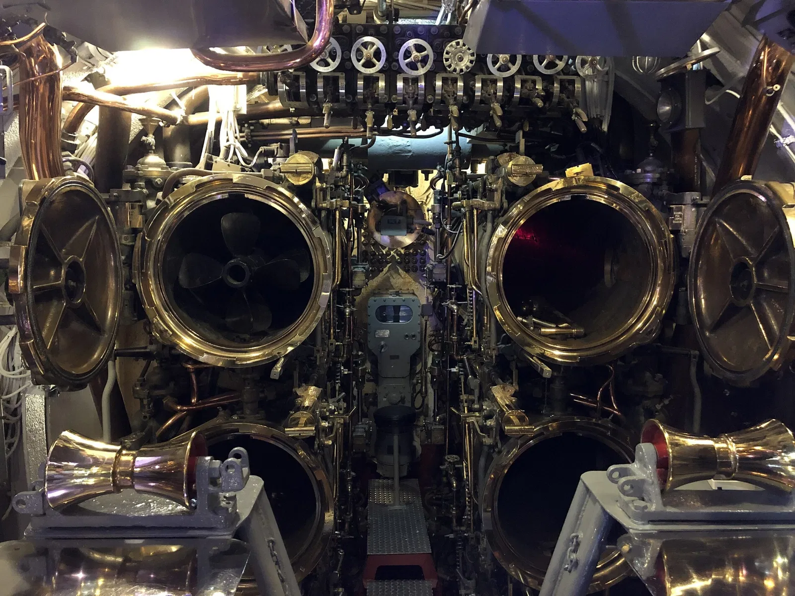 Uss Bowfin Submarine Museum