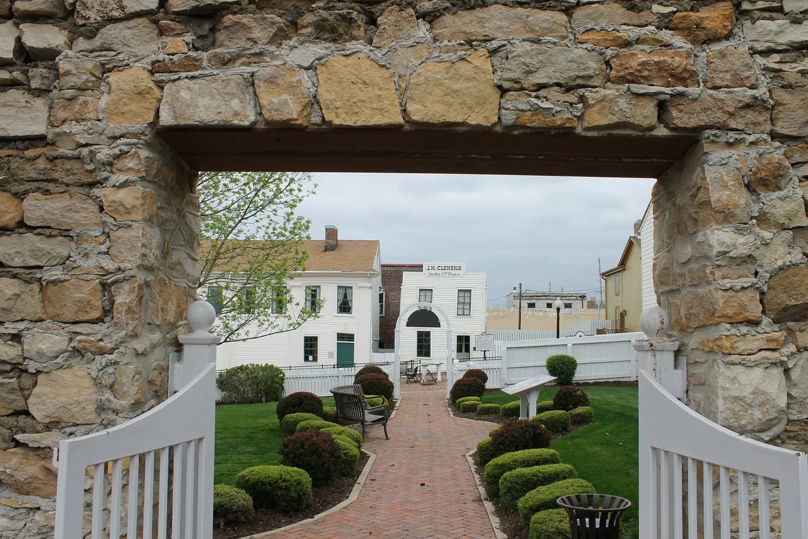 Mark Twain Boyhood Home and Museum