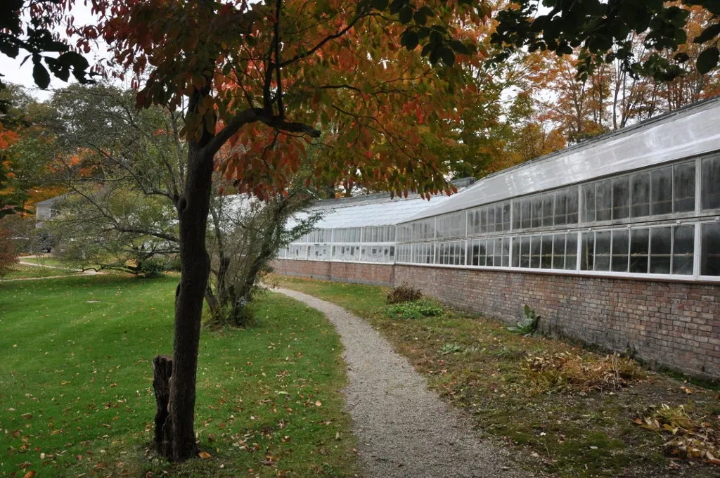 Lyman Estate Greenhouses