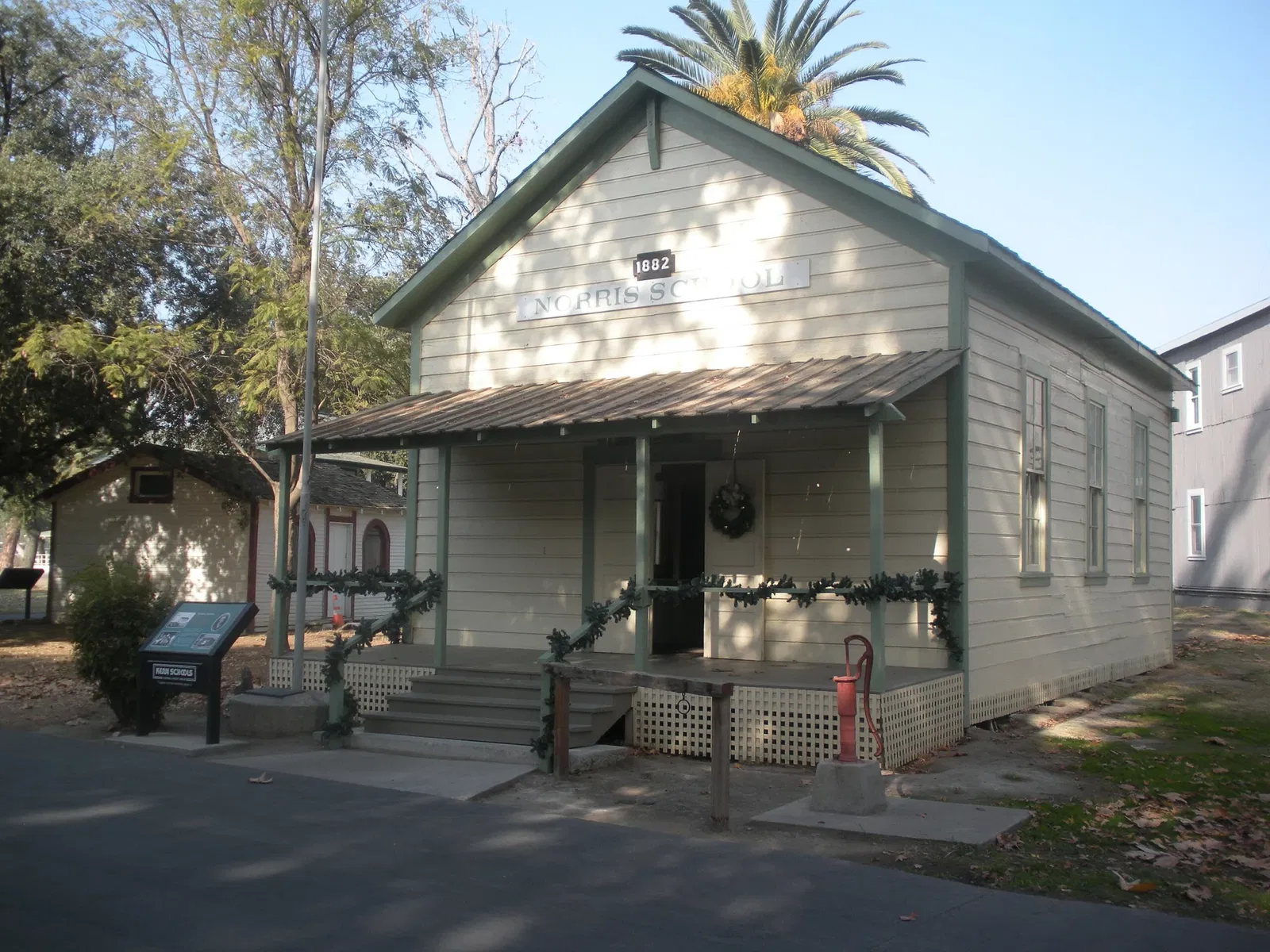Kern County Museum and Pioneer Village