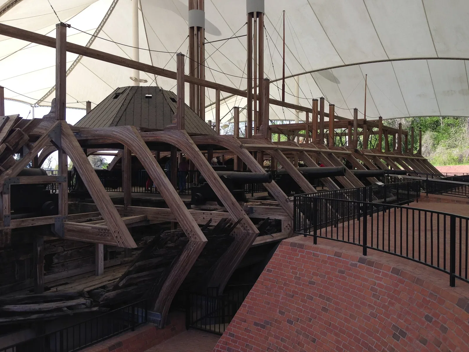 USS  Cairo