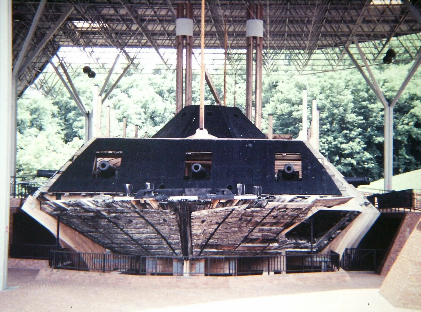 USS  Cairo