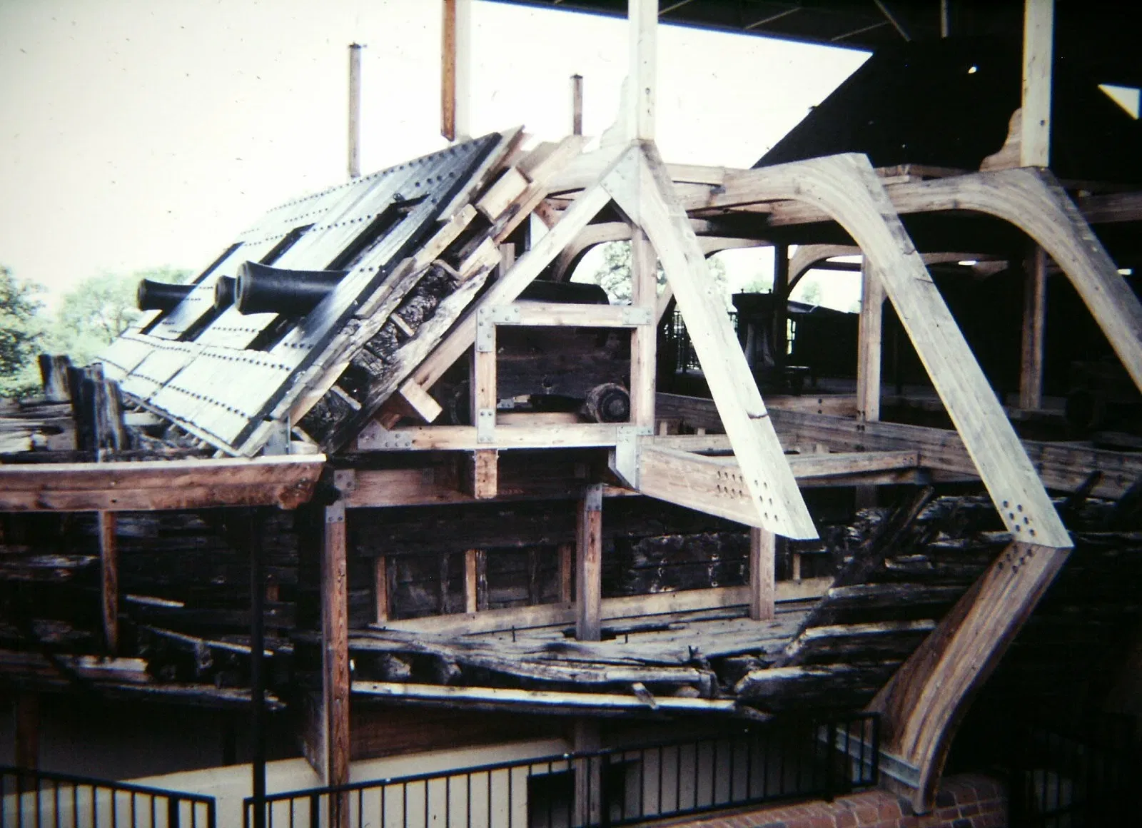 USS  Cairo
