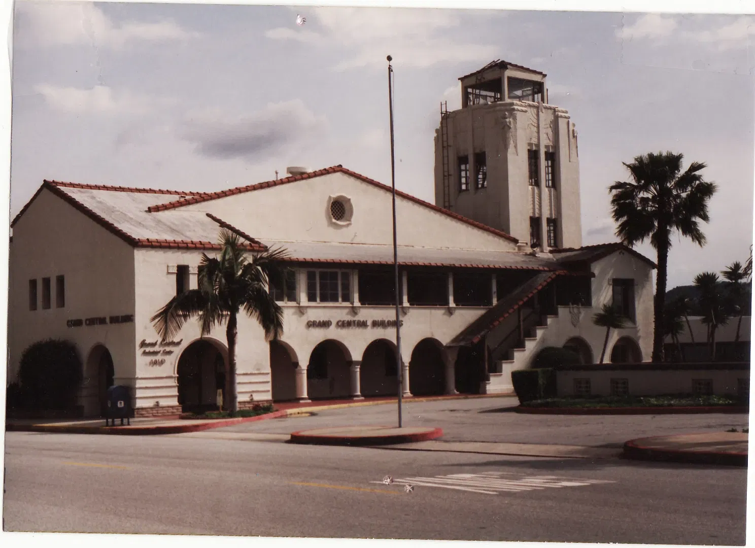 Grand Central Airport