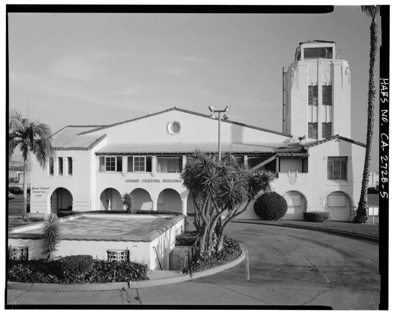 Grand Central Airport