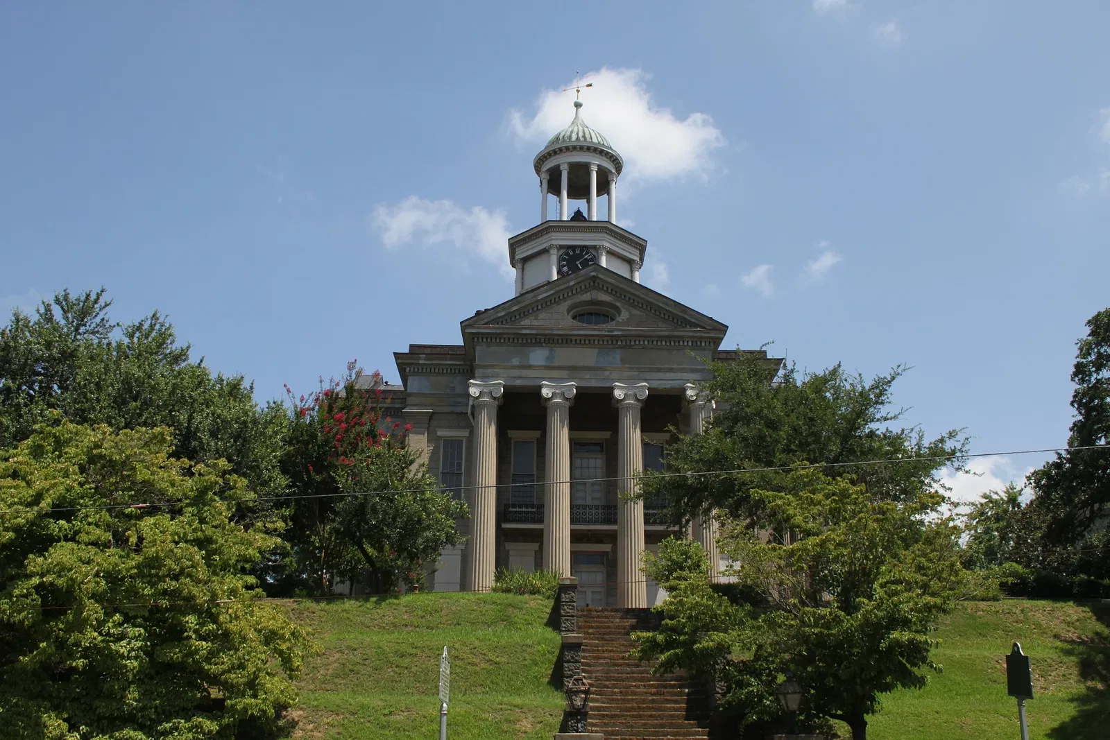 Warren County Courthouse