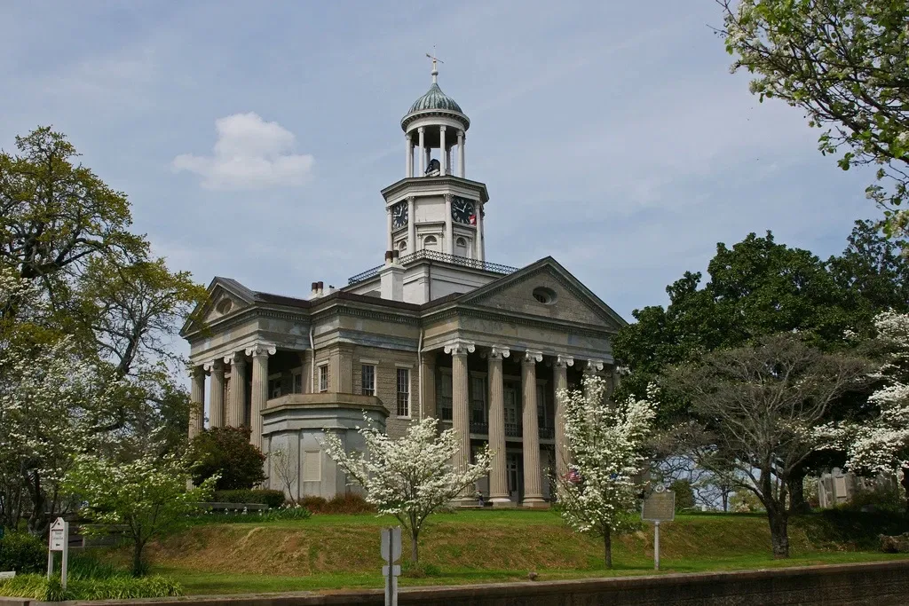 Warren County Courthouse
