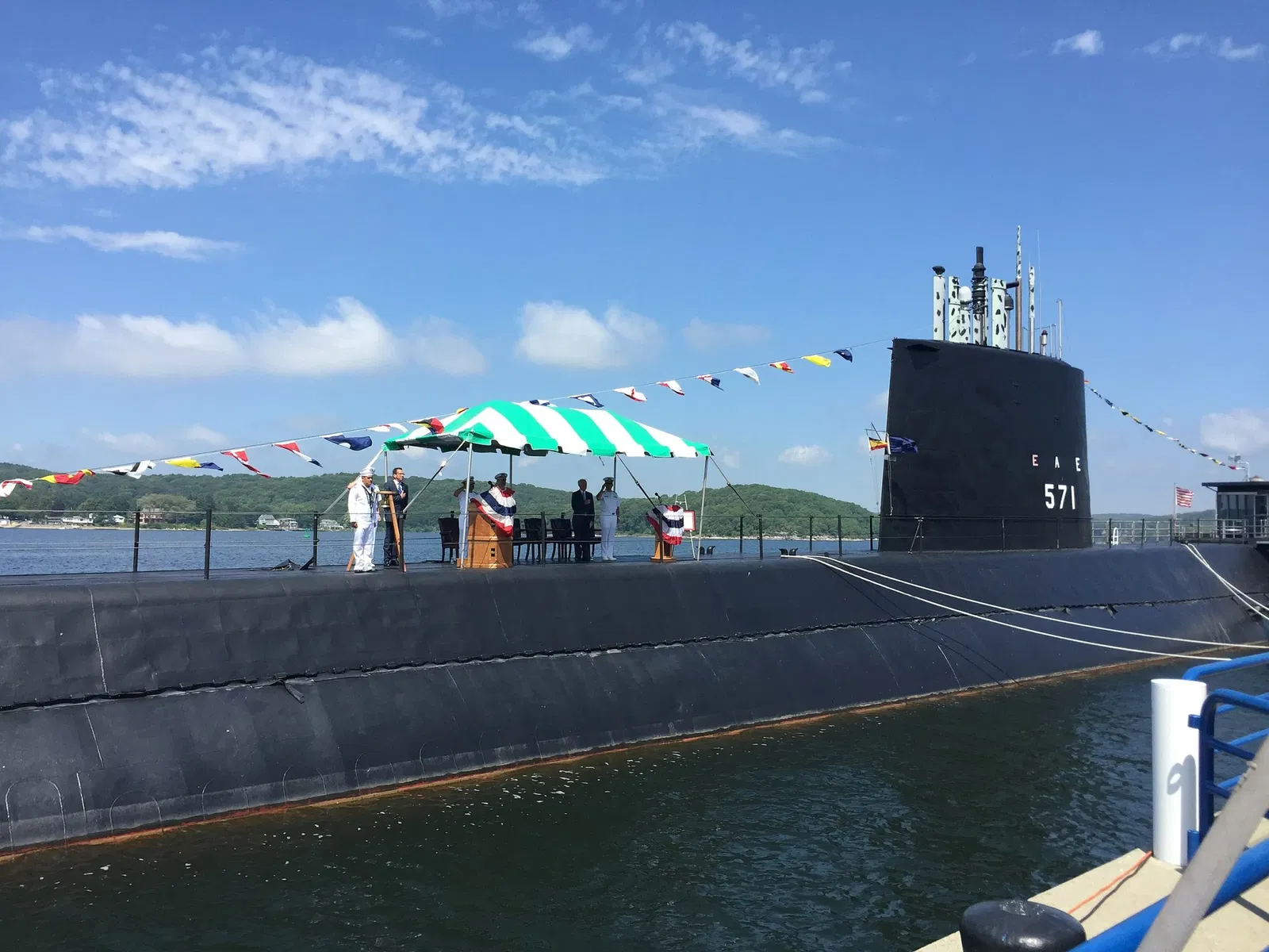 USS Nautilus (SSN-571)