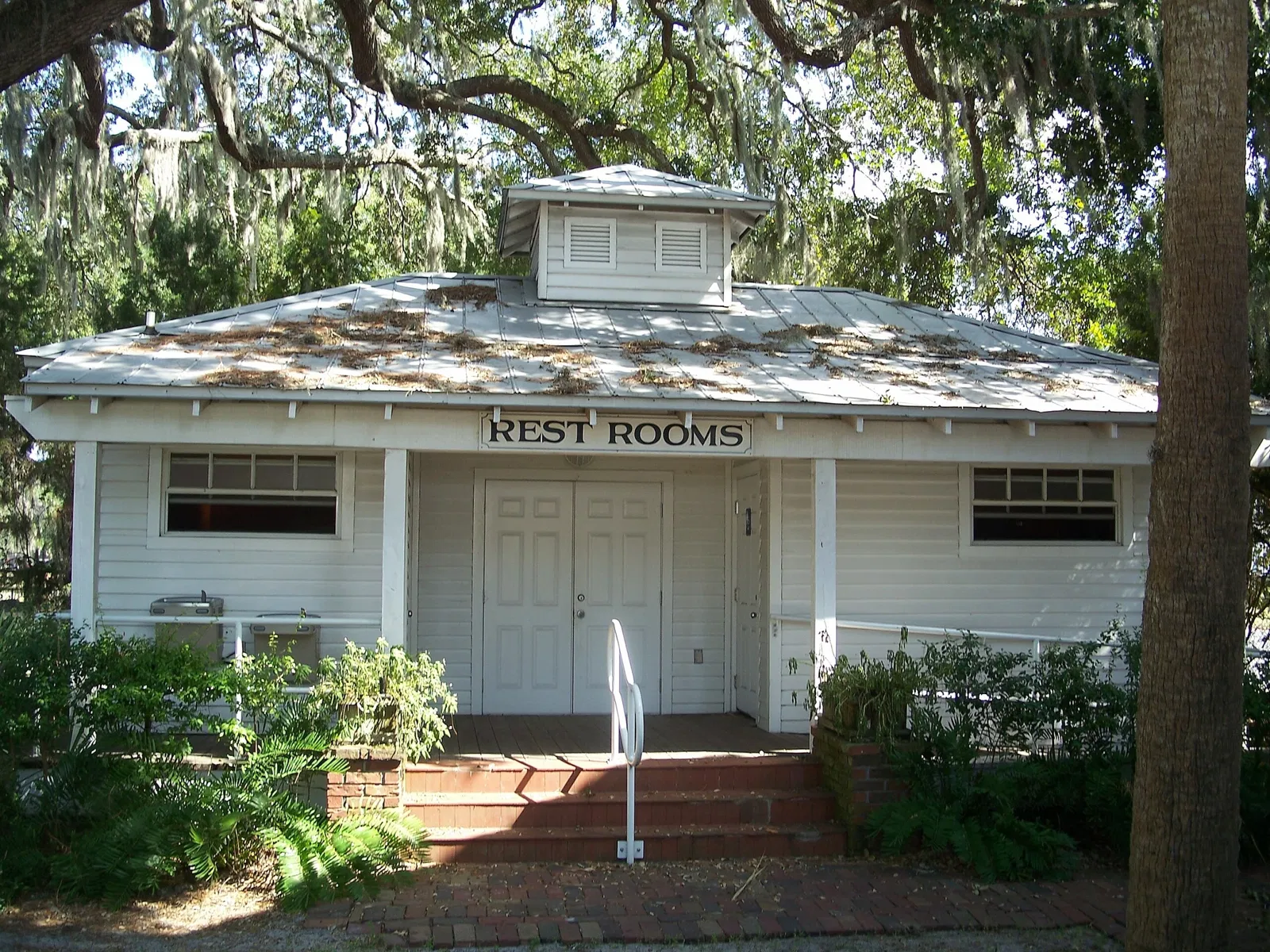 Manatee Village Historical Park