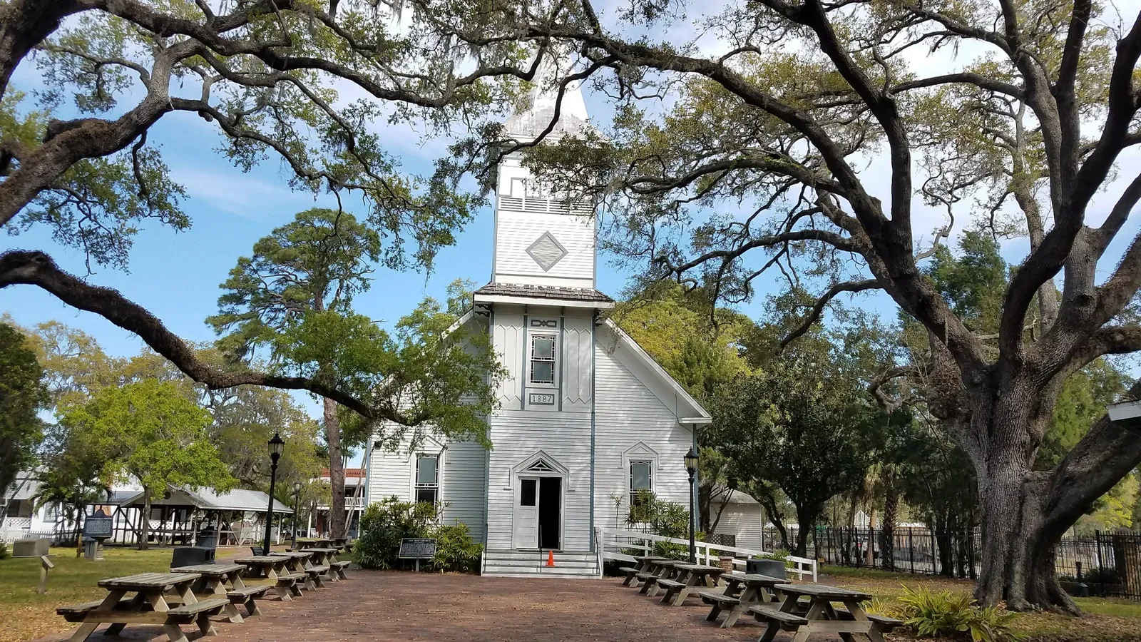 Manatee Village Historical Park