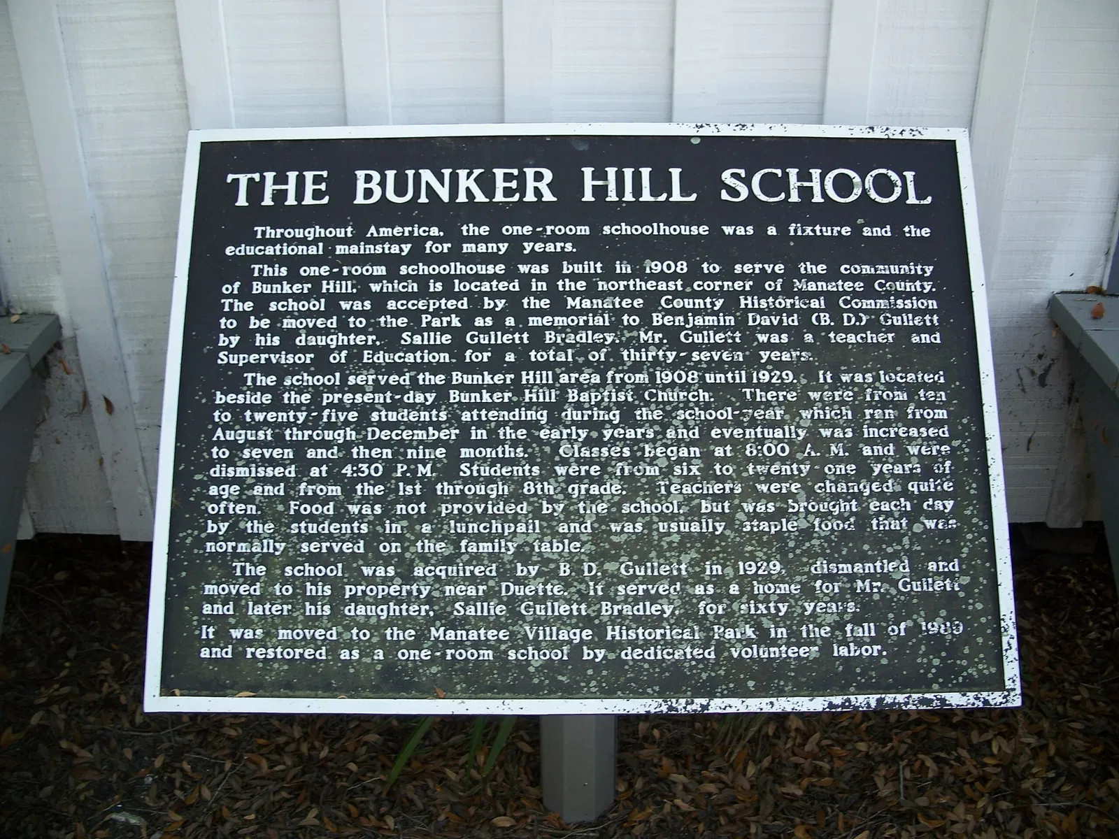 Manatee Village Historical Park