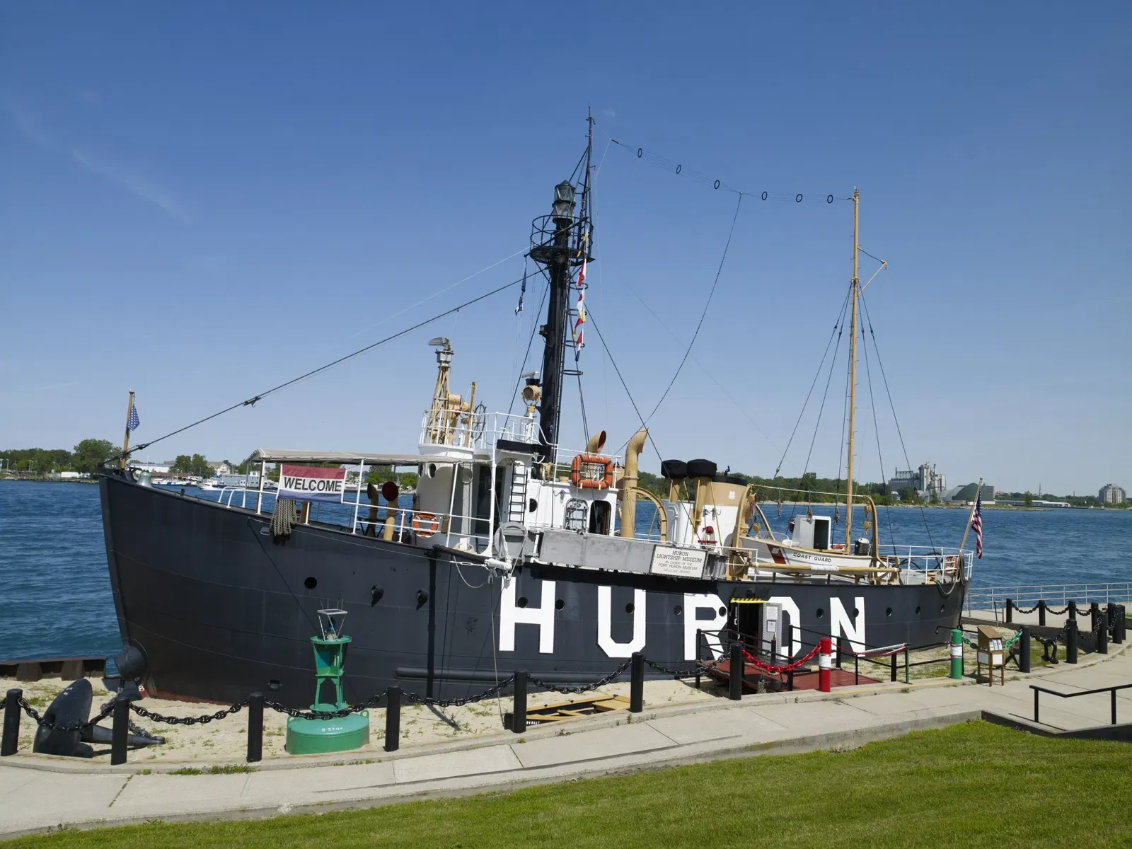 Huron  (LV-103)