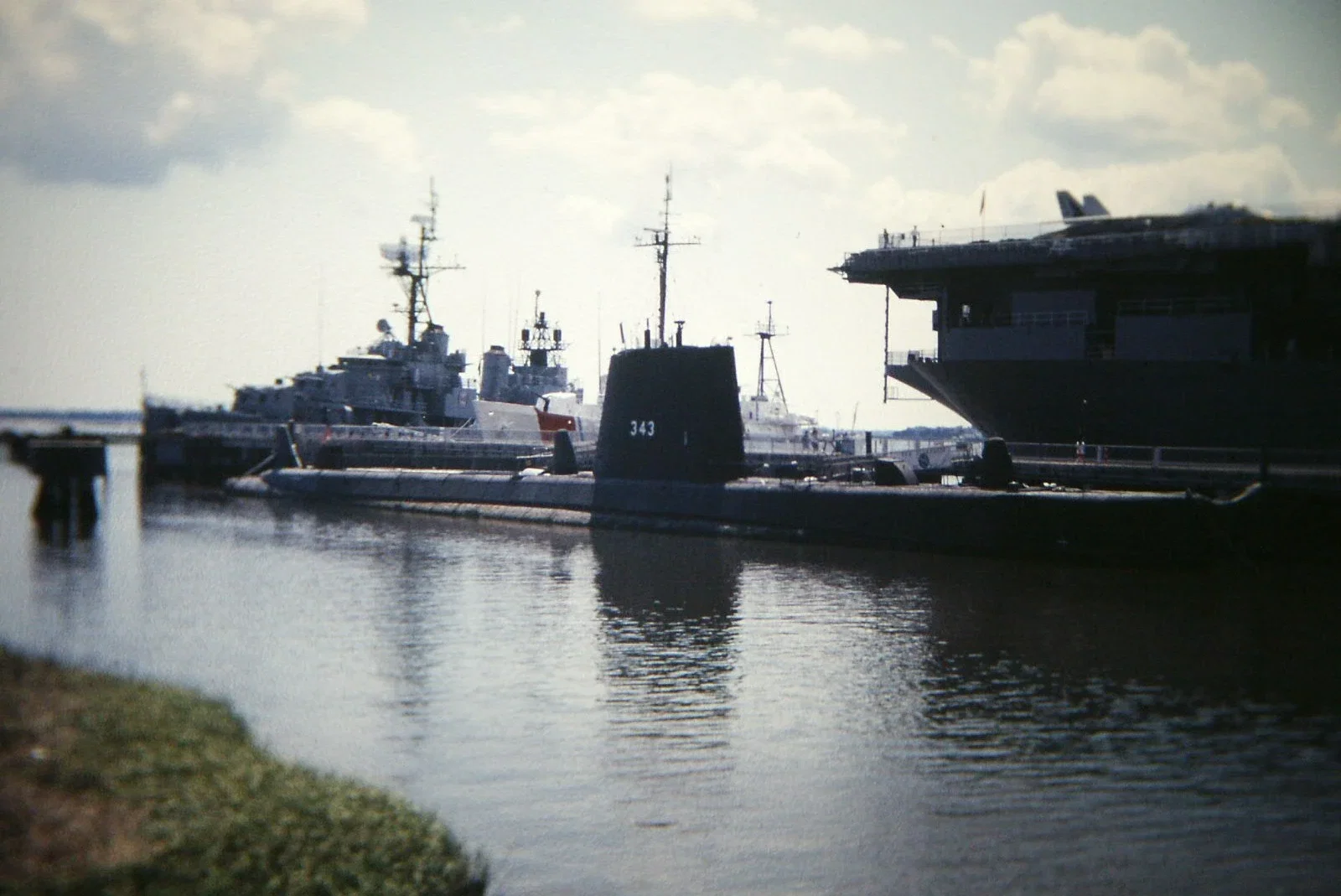 USS  Clamagore  (SS-343)