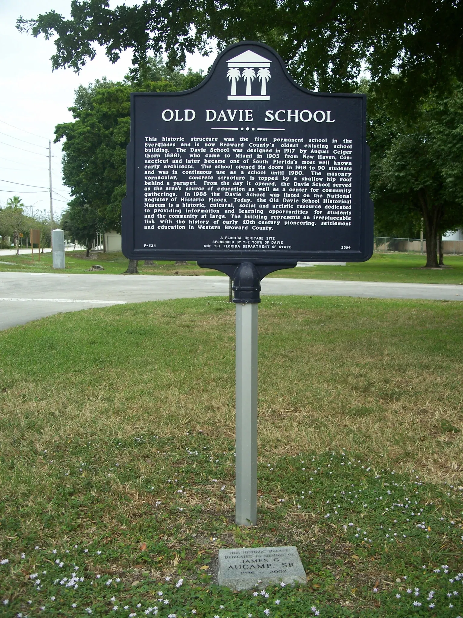 Old Davie School Historical Museum