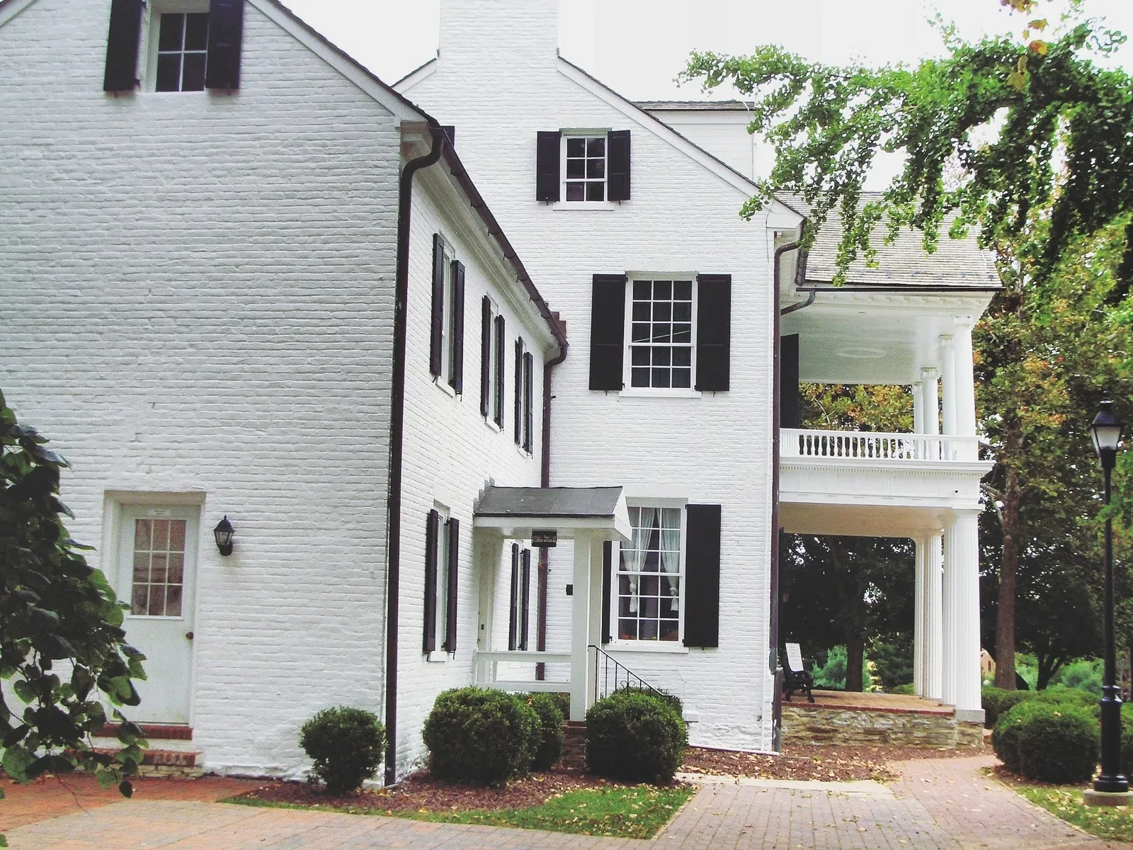 Rose Hill Manor Park & Museums