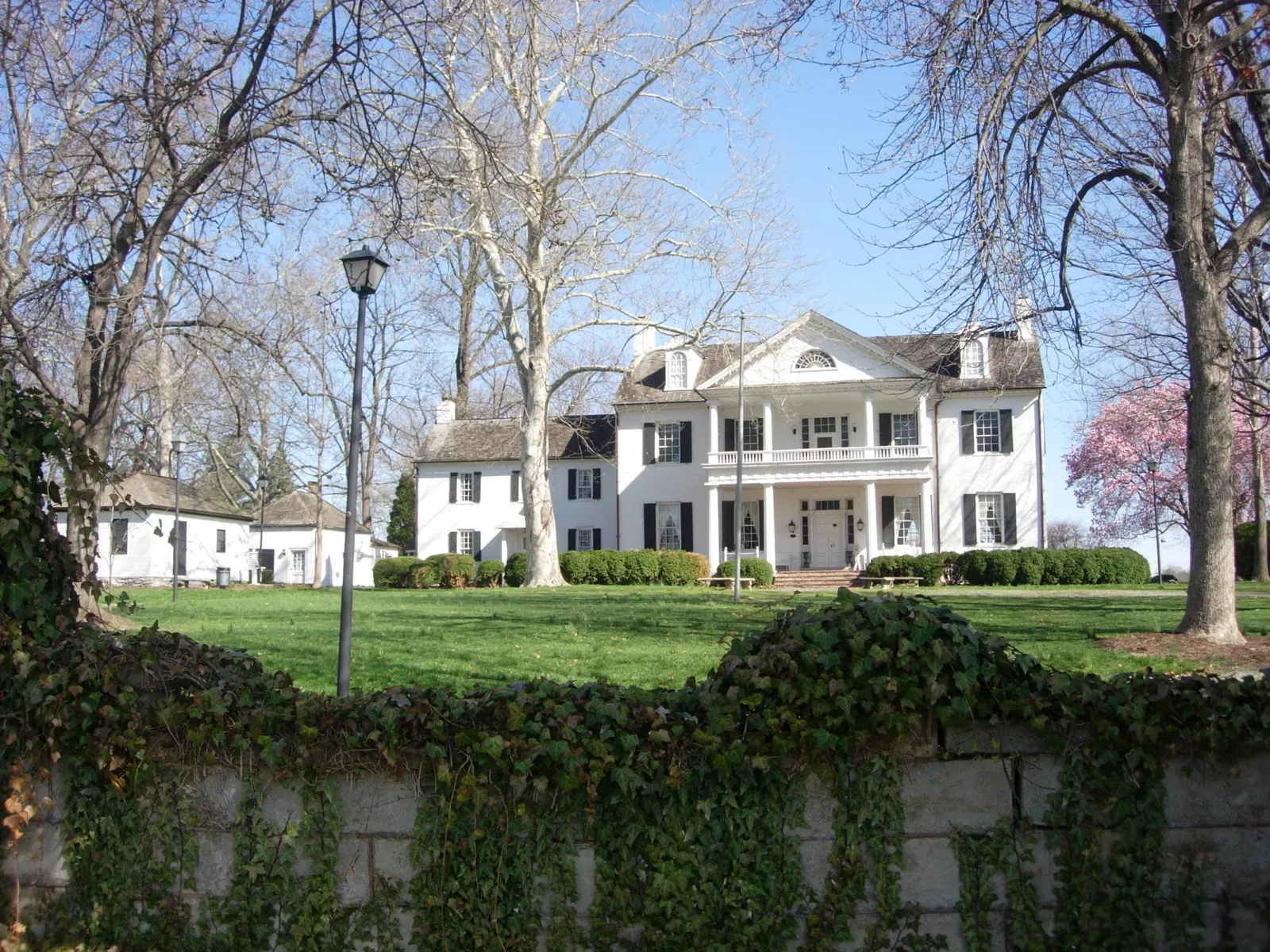 Rose Hill Manor Park & Museums