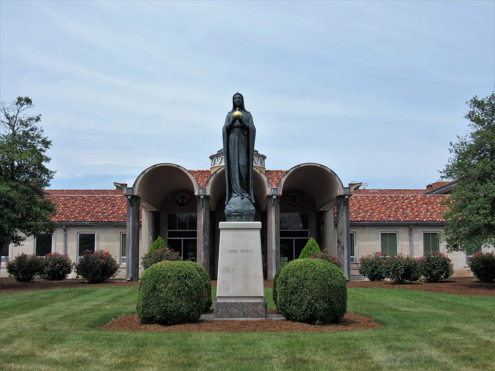 Santuario Nacional de Santa Isabel Ana Seton