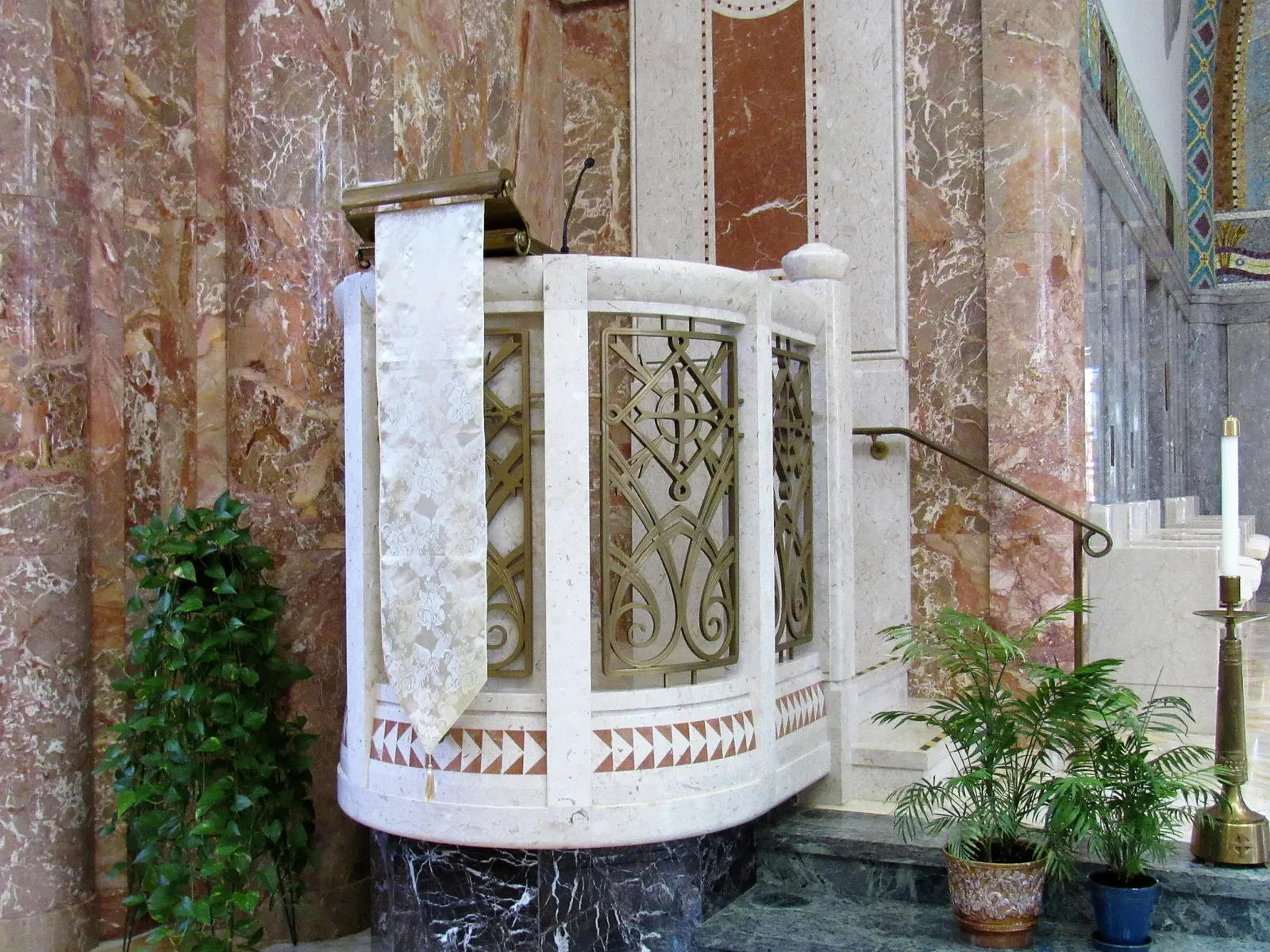 Santuario Nacional de Santa Isabel Ana Seton