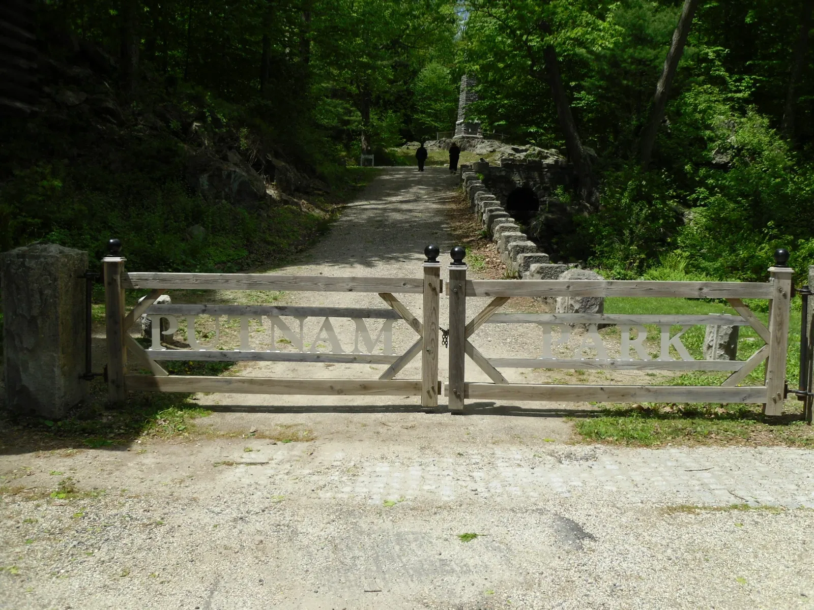 Putnam Memorial State Park - "Connecticut's Valley Forge"