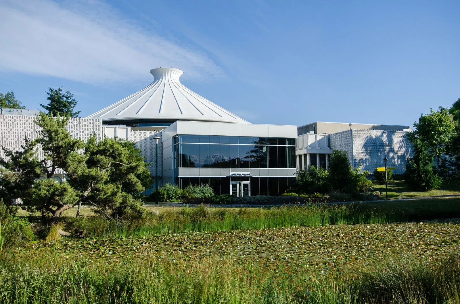 H. R. Macmillan Space Centre