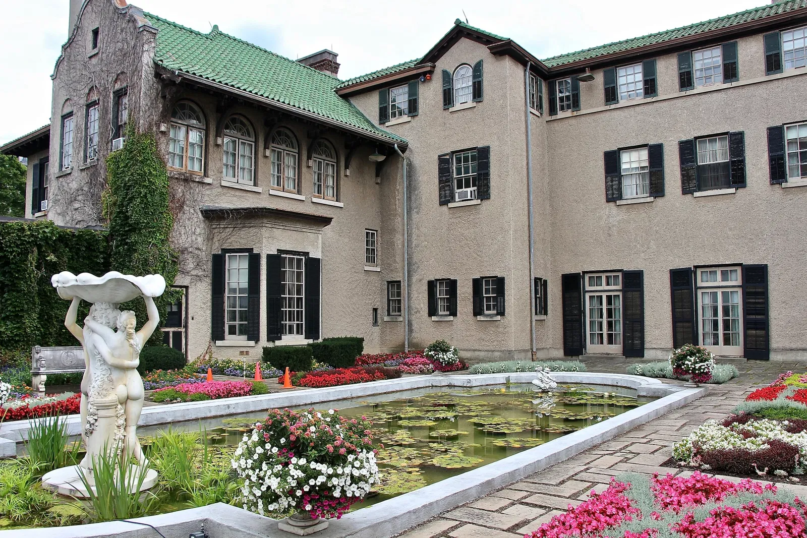 Parkwood National Historic Site