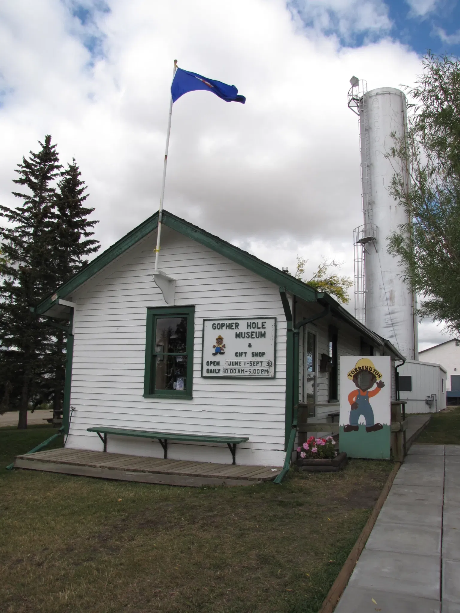 World Famous Gopher Hole Museum