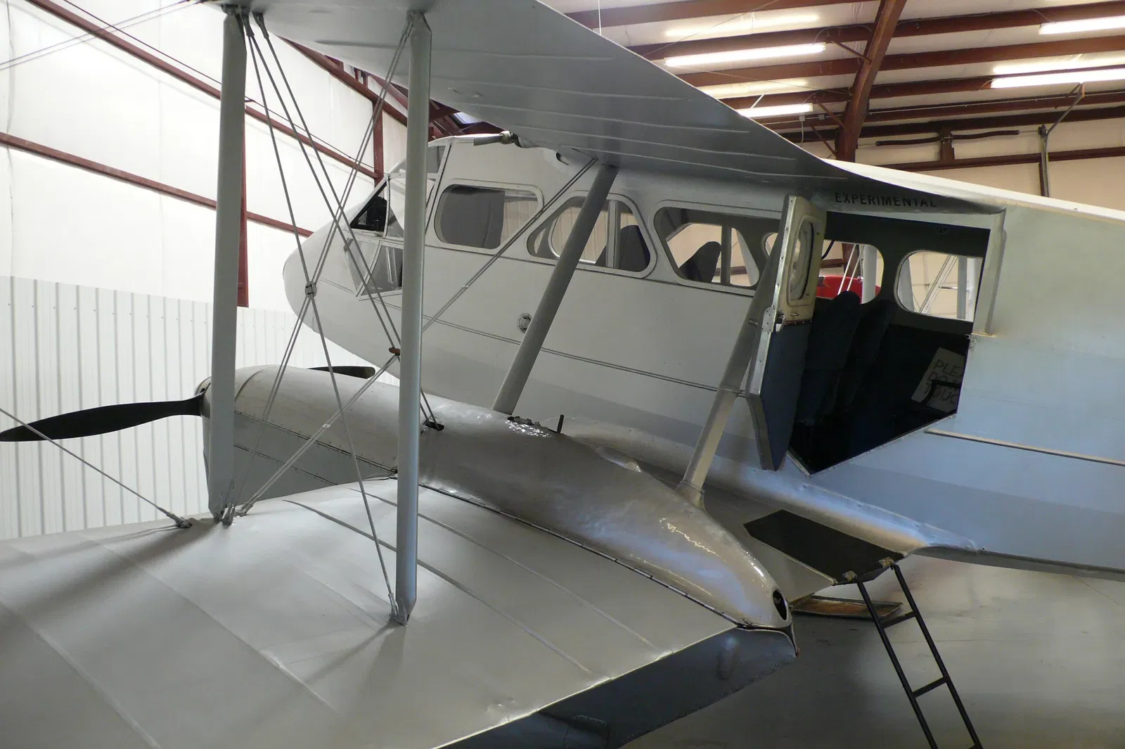 Historic Aircraft Restoration Museum