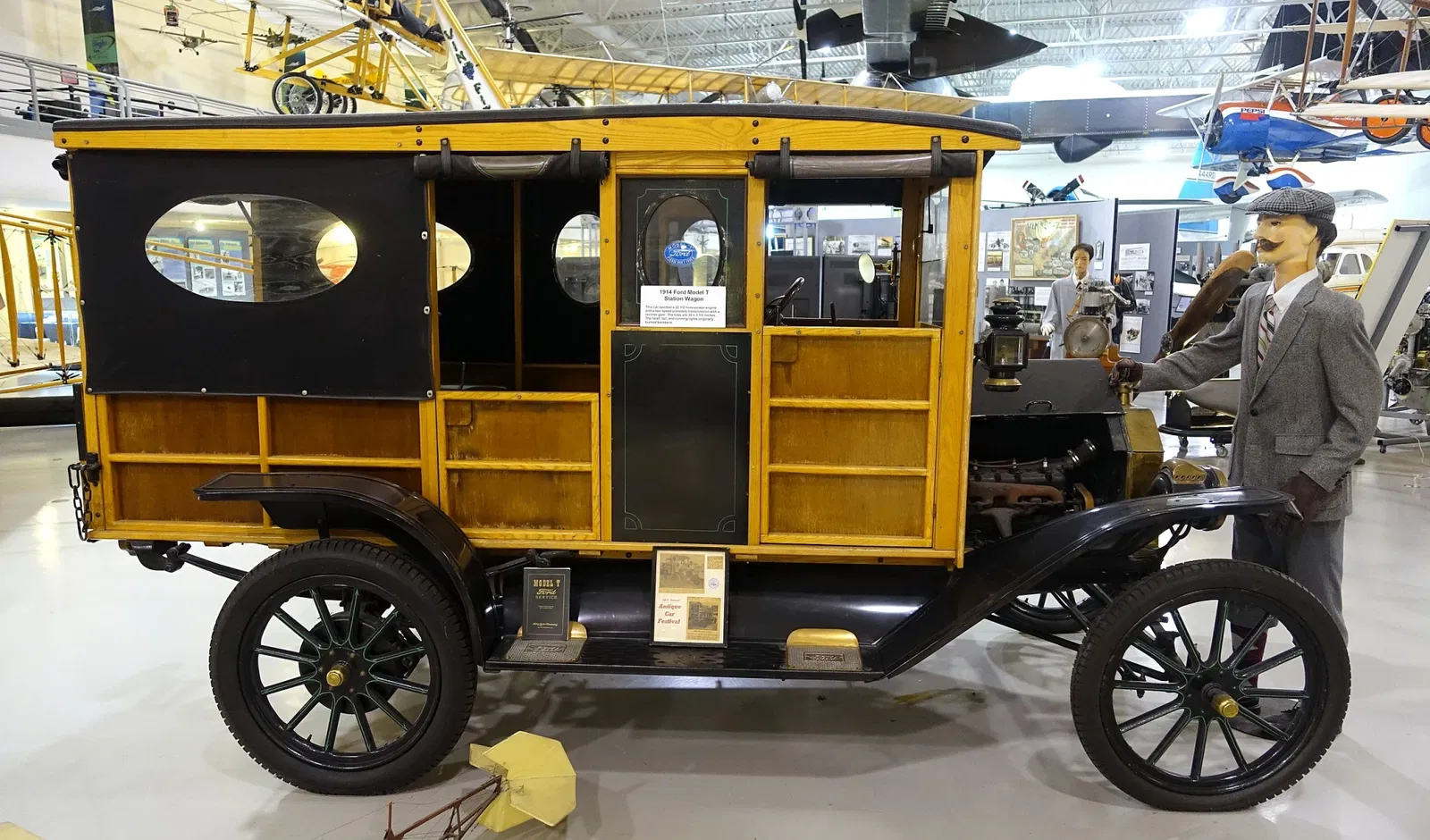 Musée d'aviation Hiller