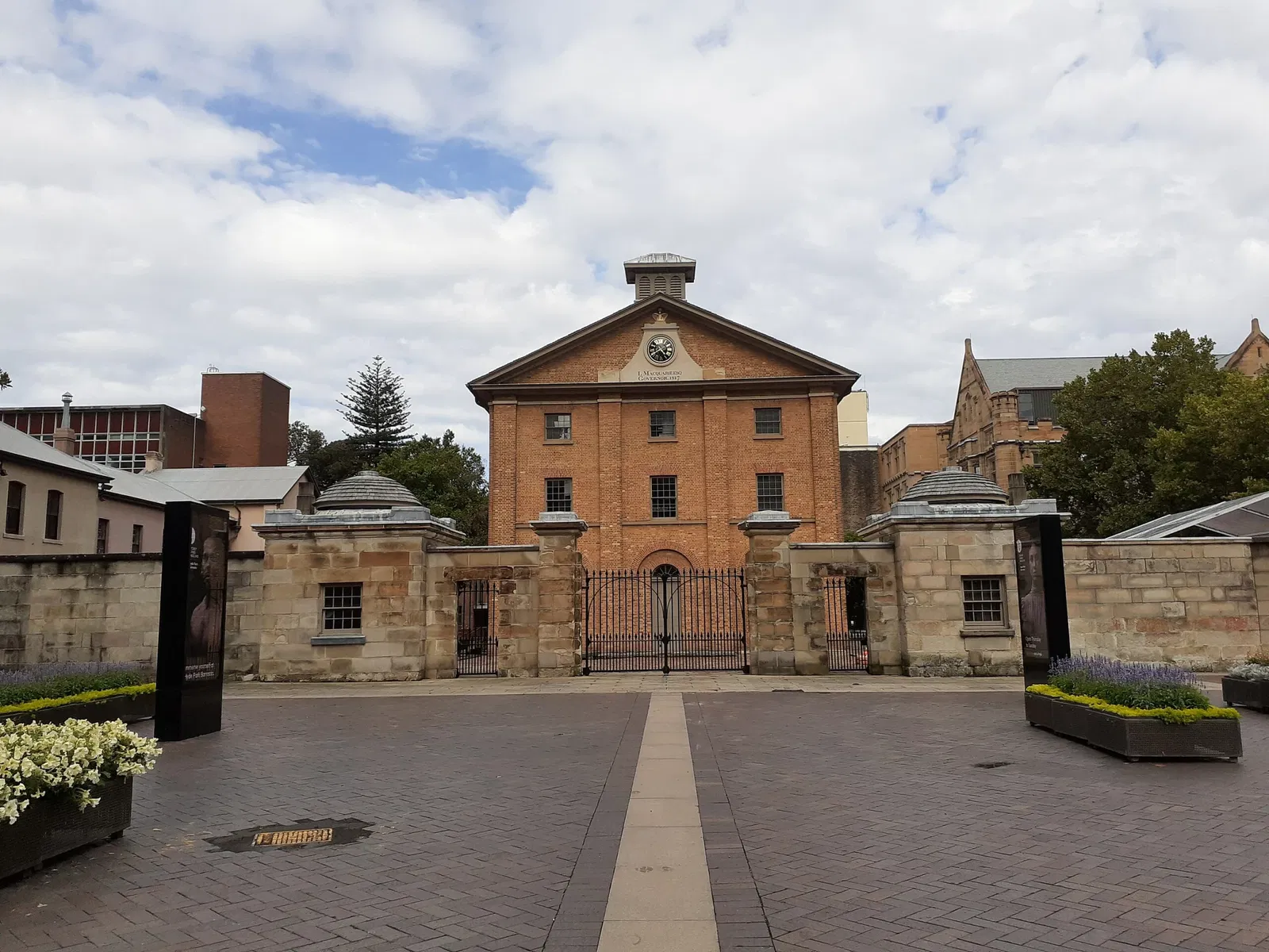 Hyde Park Barracks