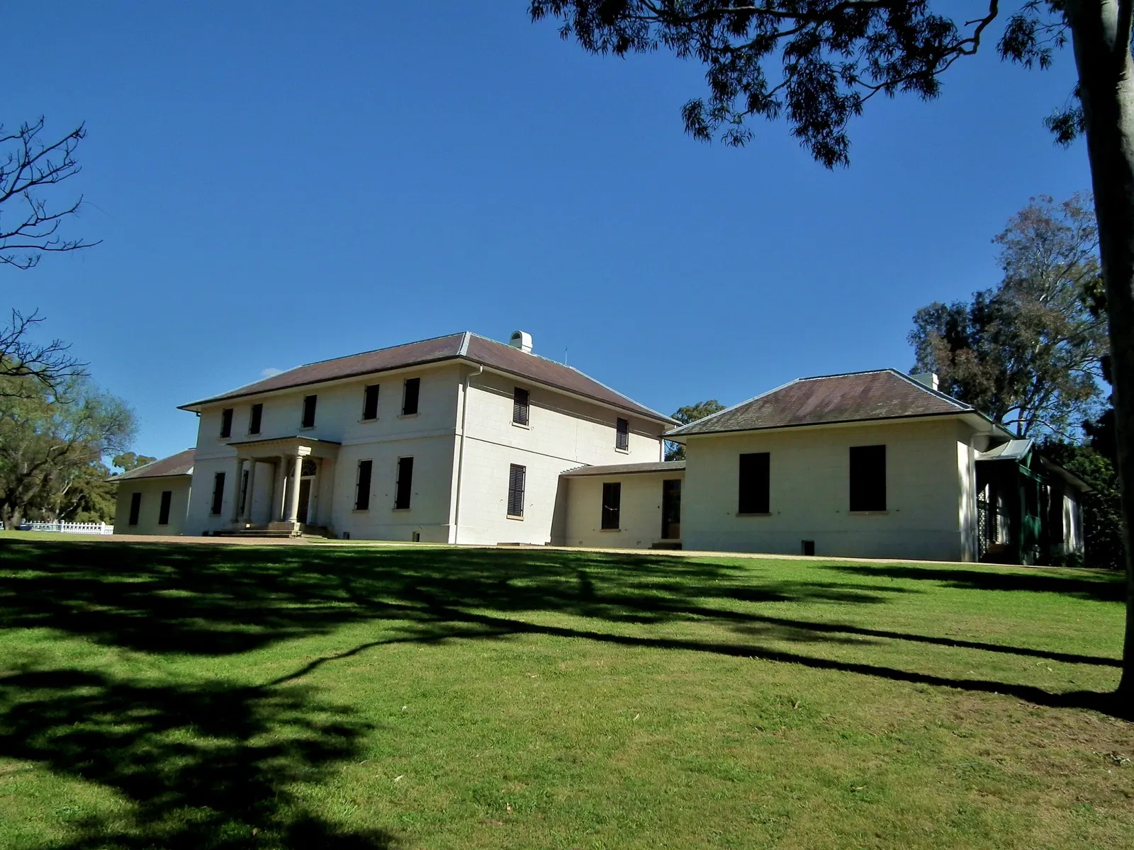 Old Government House and Government Domain