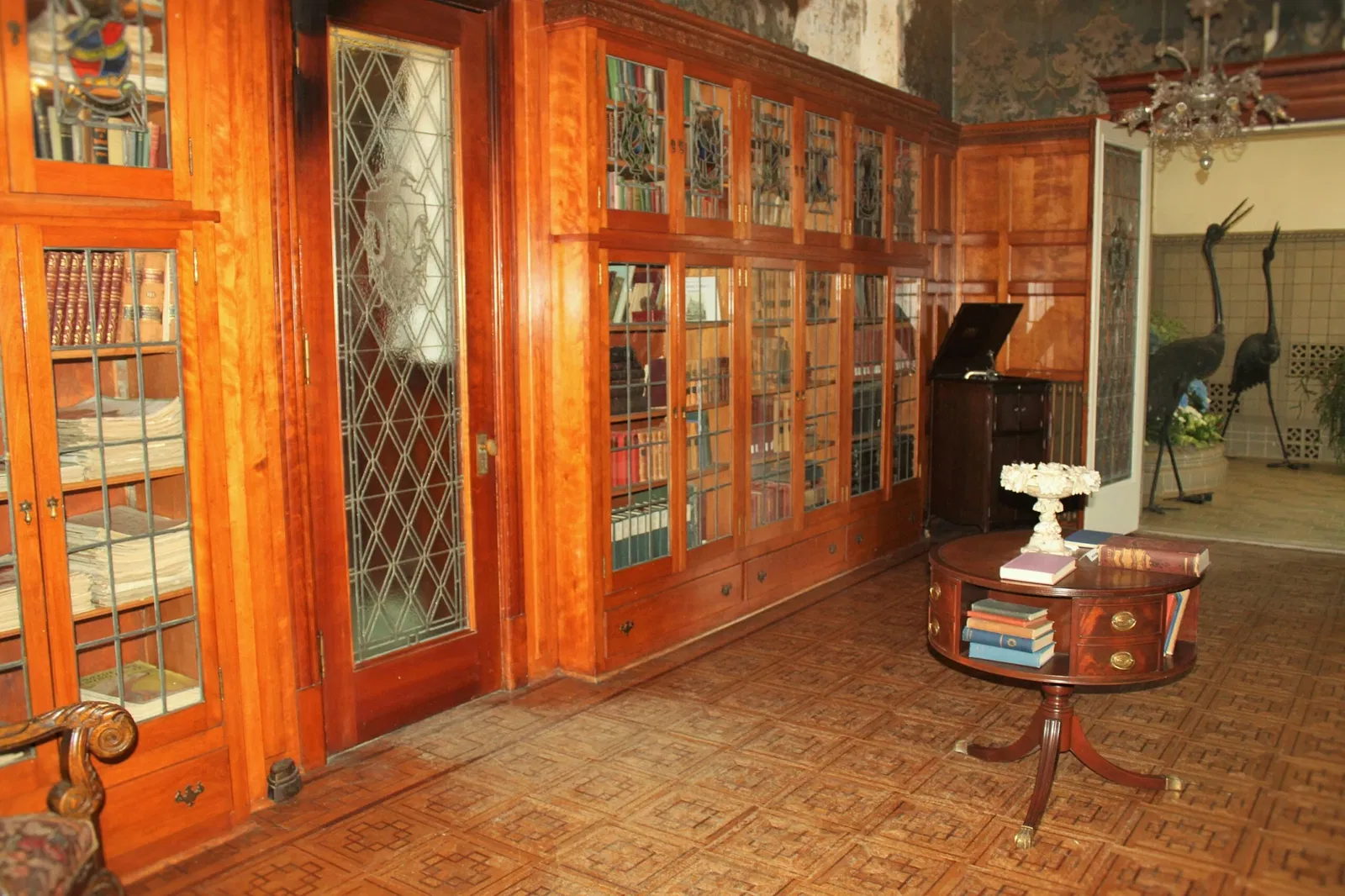 The 1890 House Museum